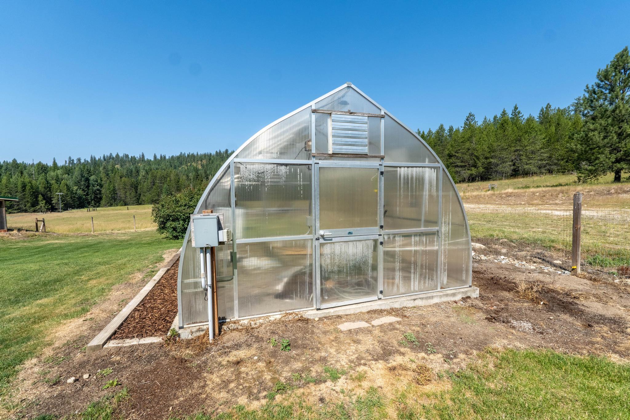 
                        Property photograph at
                        1381 LITTLE TWIN LAKES RD
                      