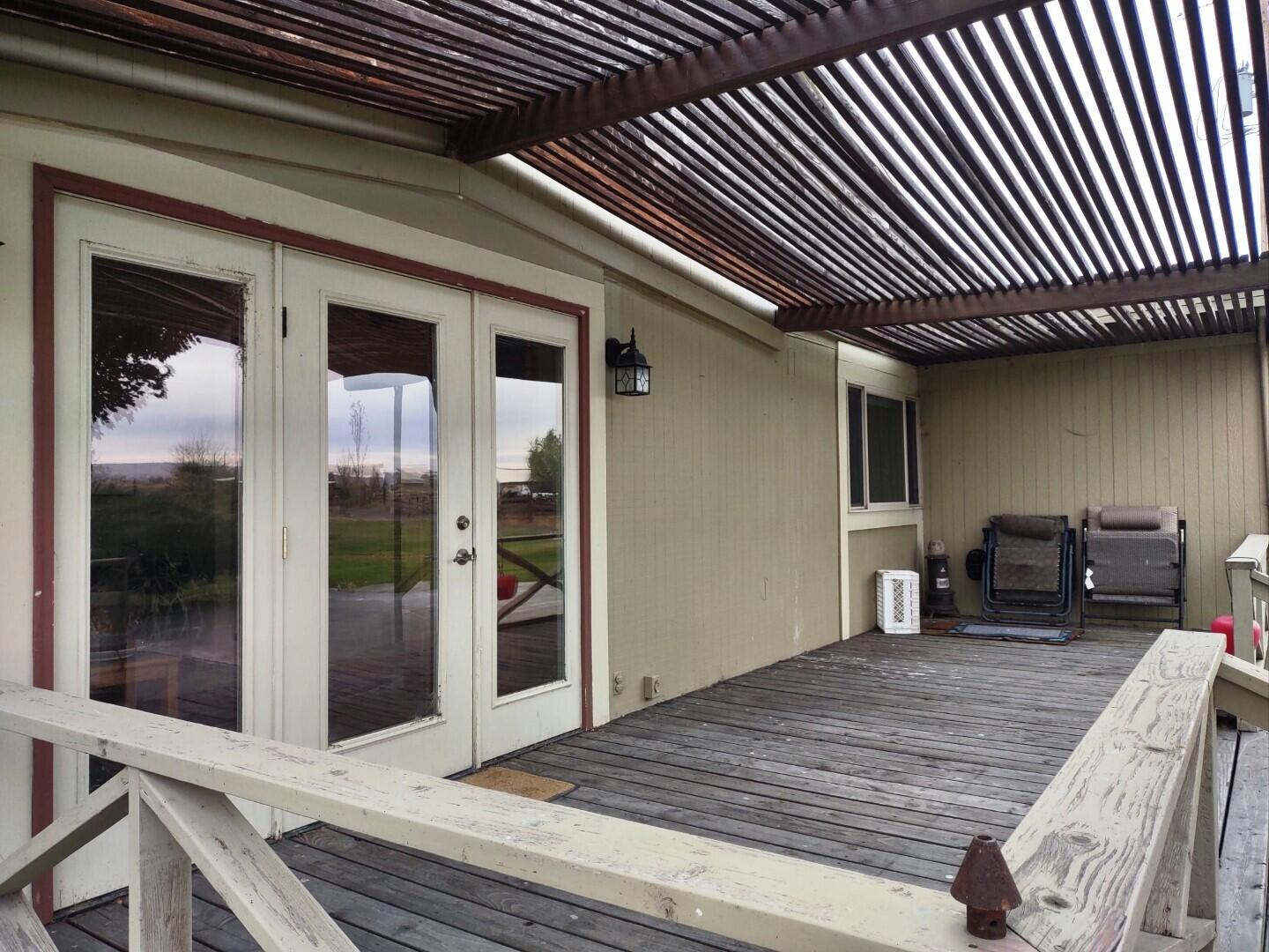 
                        Property photograph at
                        2175 W MCMANAMON RD
                      