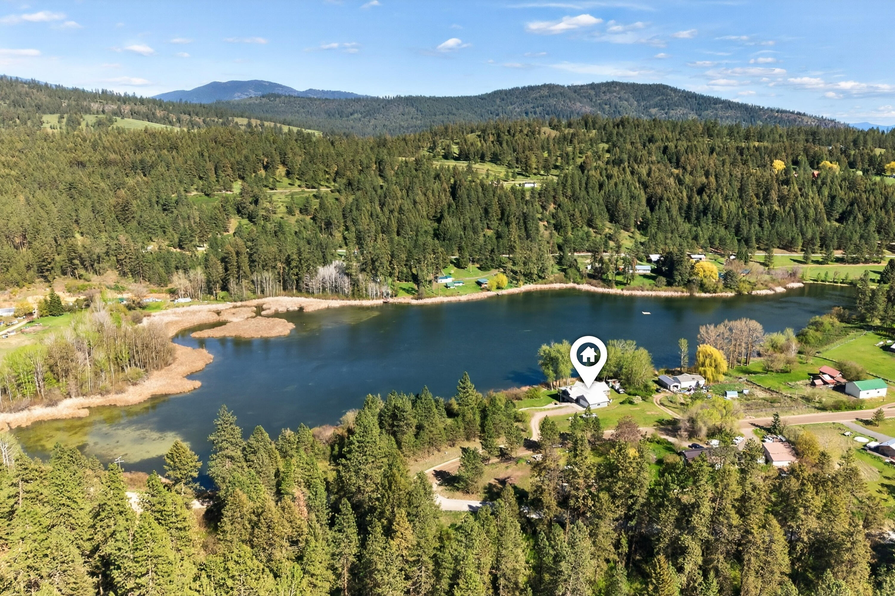 
                        Property photograph at
                        927 MISSION LAKE RD
                      