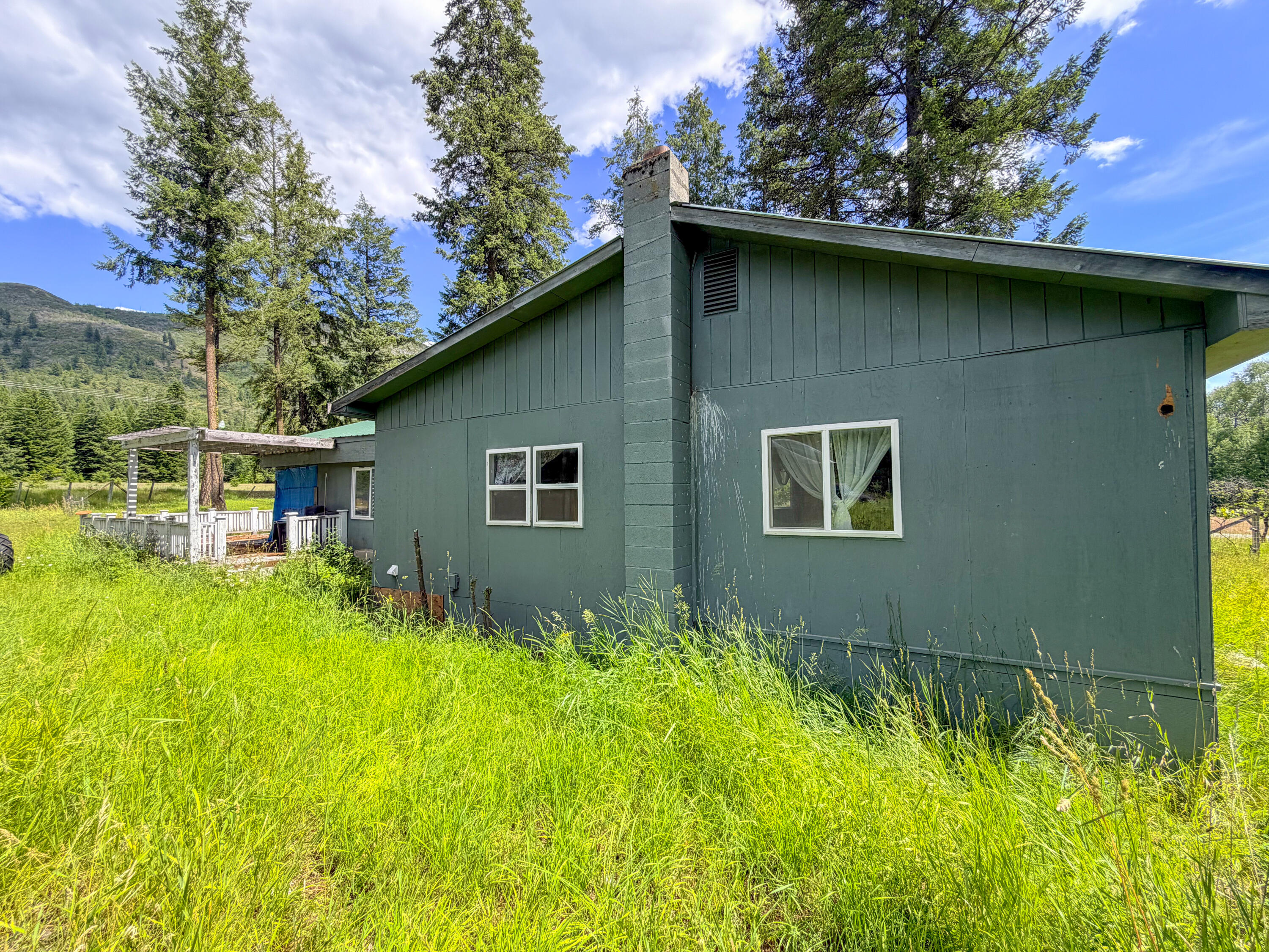 
                        Property photograph at
                        3154 HEATHER LANE
                      