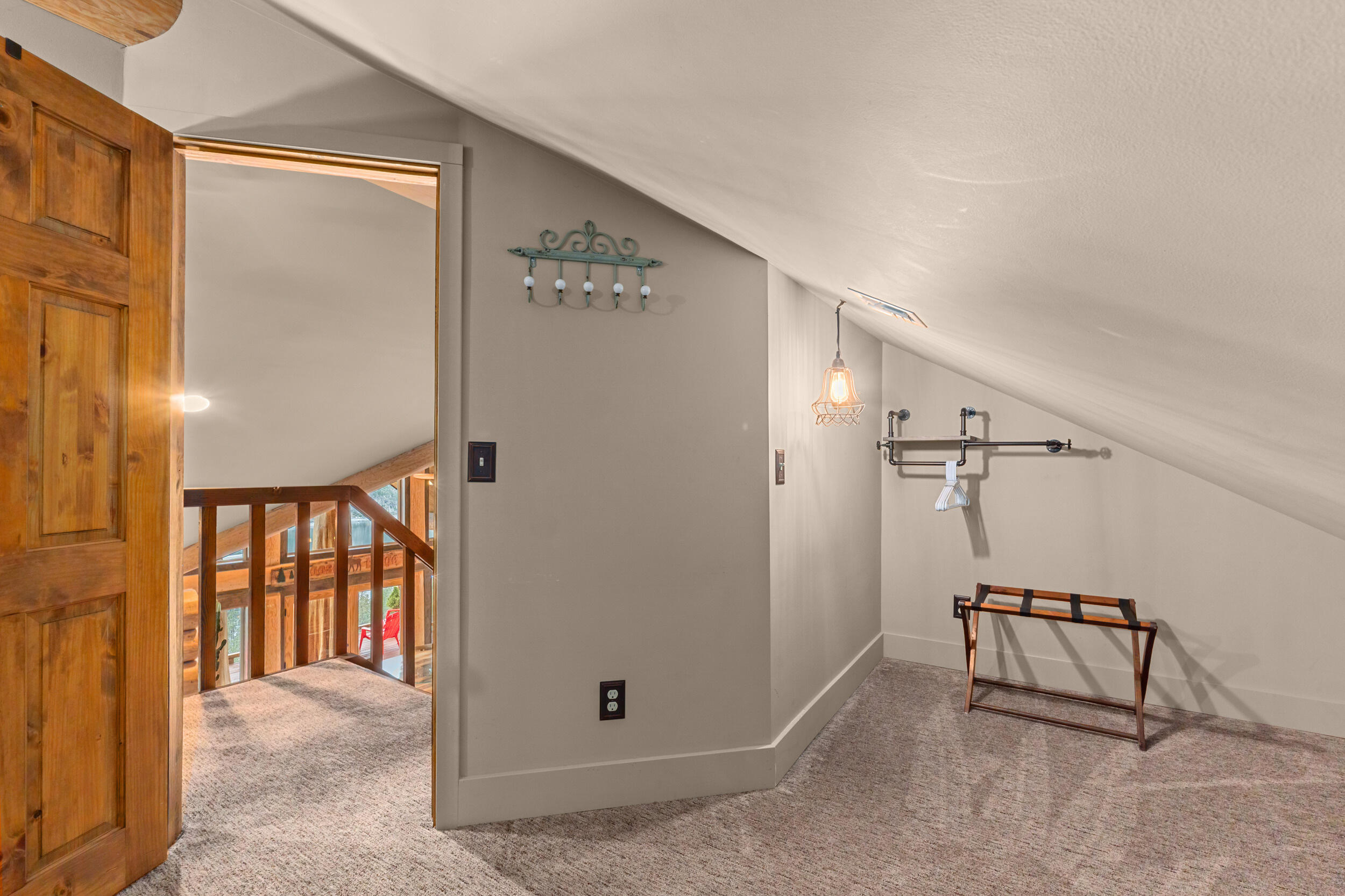 
                        Property photograph at
                        33905 WINTERWOOD LN E
                      