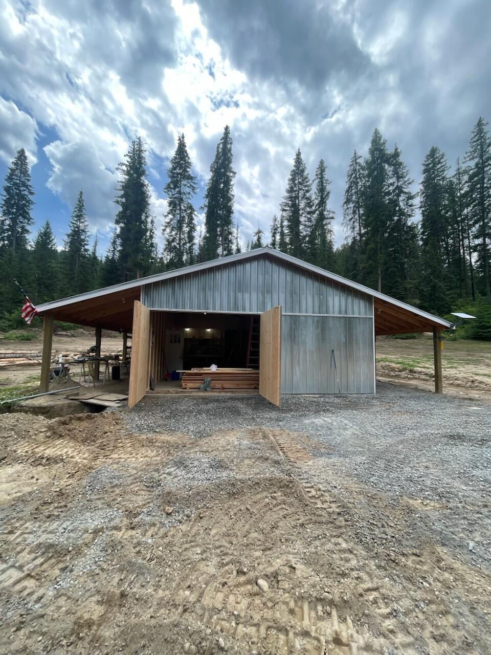 
                        Property photograph at
                        3402 LARKSPUR WAY
                      