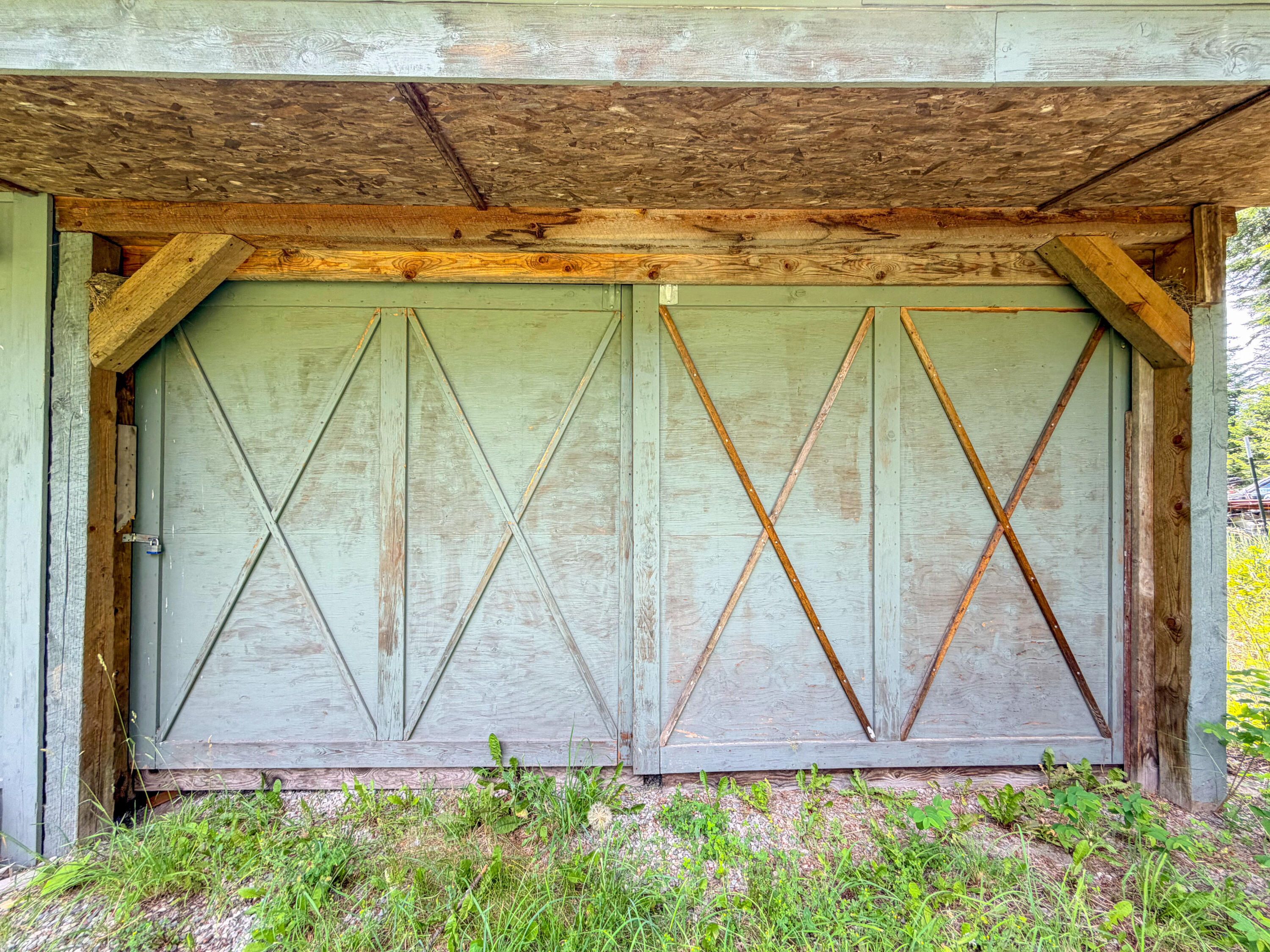 
                        Property photograph at
                        3154 HEATHER LANE
                      