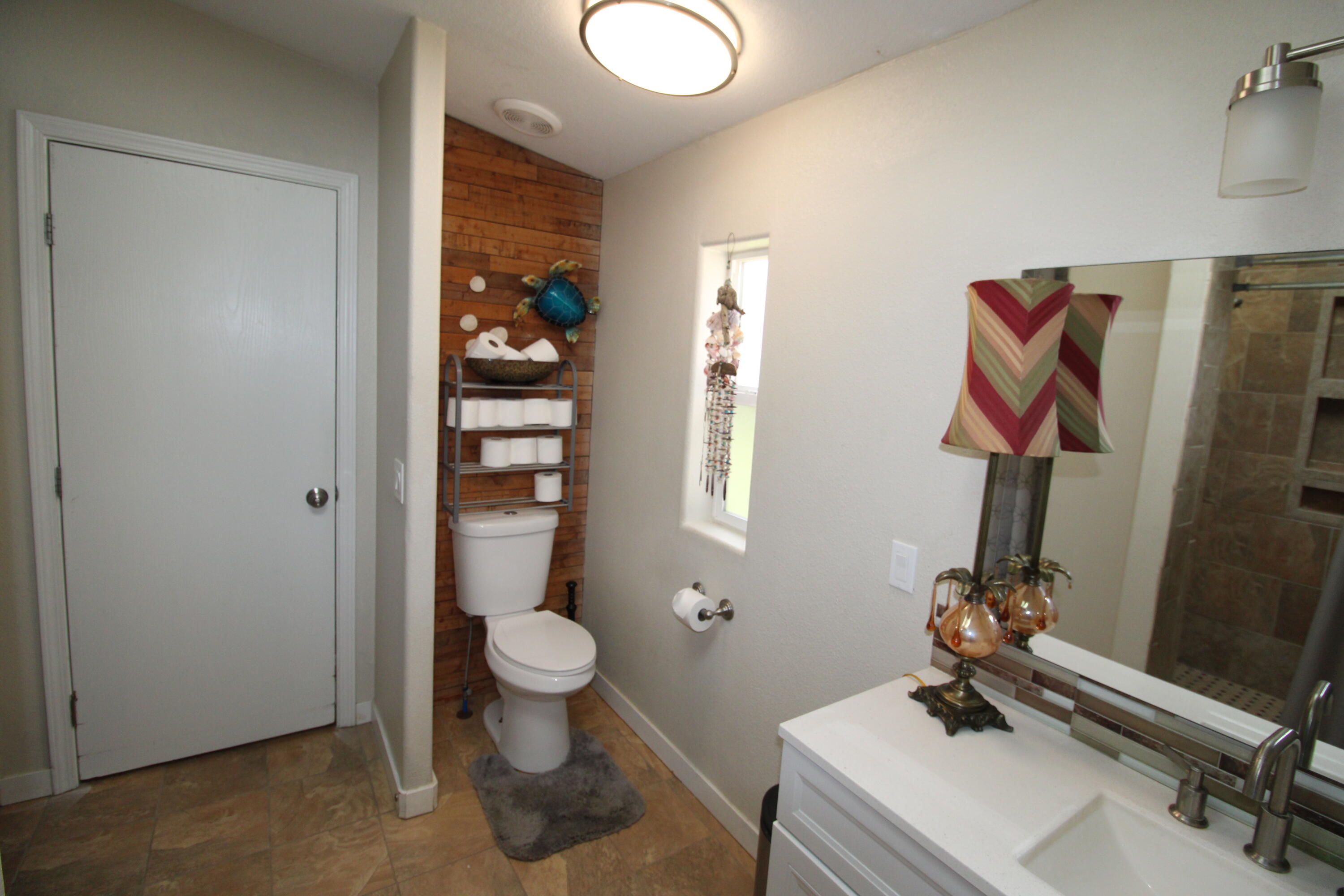 
                        Property photograph at
                        604 N WEST ST
                      