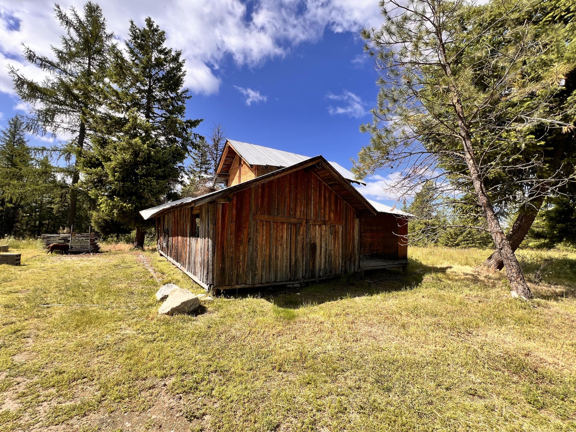 
                        Property photograph at
                        177 FIRST CREEK RD
                      