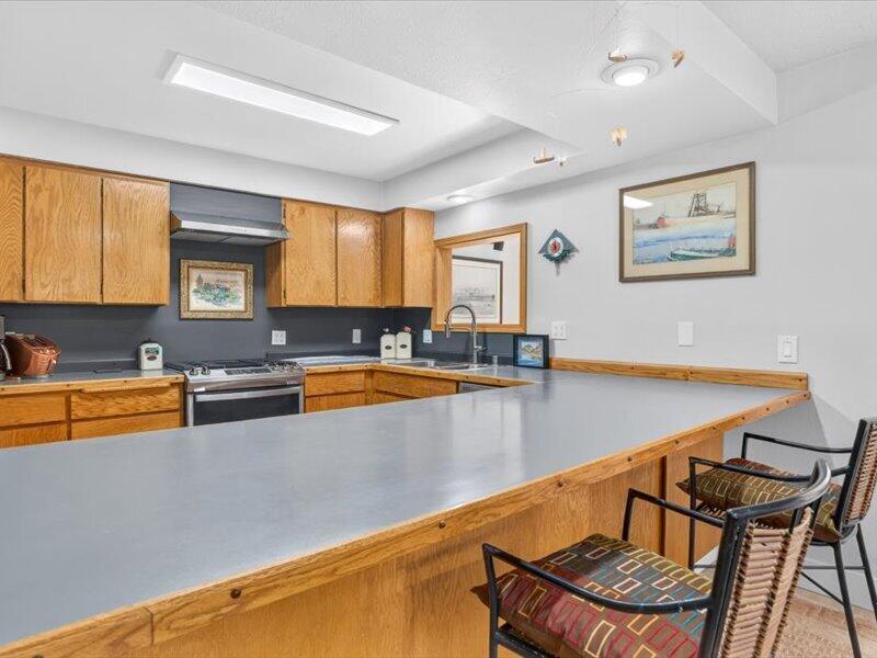 
                        Property photograph at
                        147 RICHMOND LN
                      