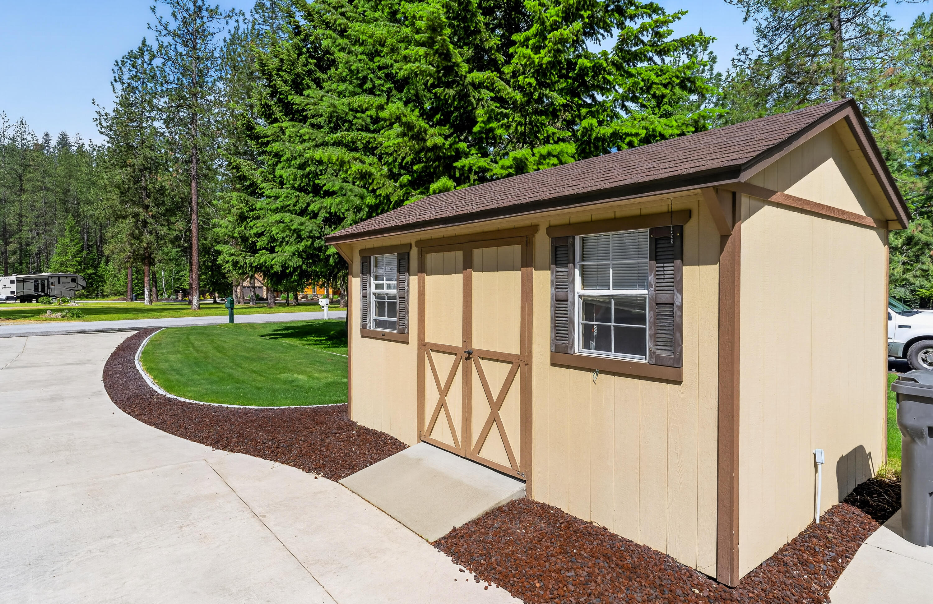 
                        Property photograph at
                        257 EAGLE DR
                      