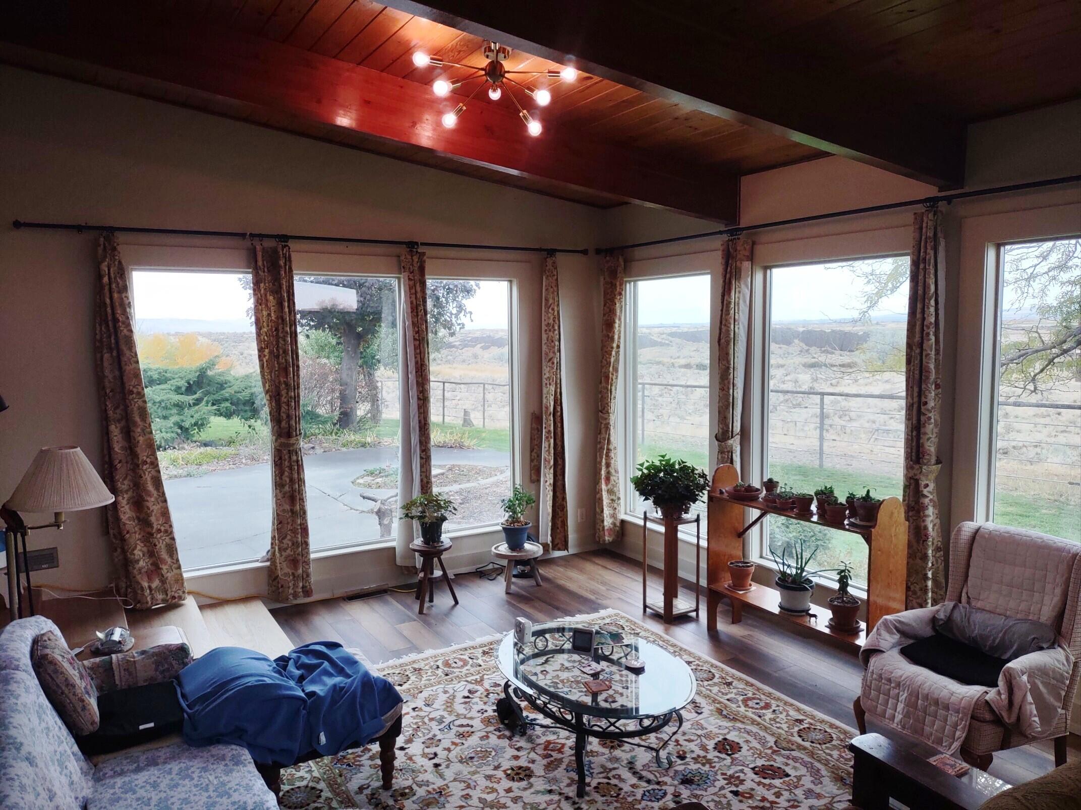 
                        Property photograph at
                        2175 W MCMANAMON RD
                      