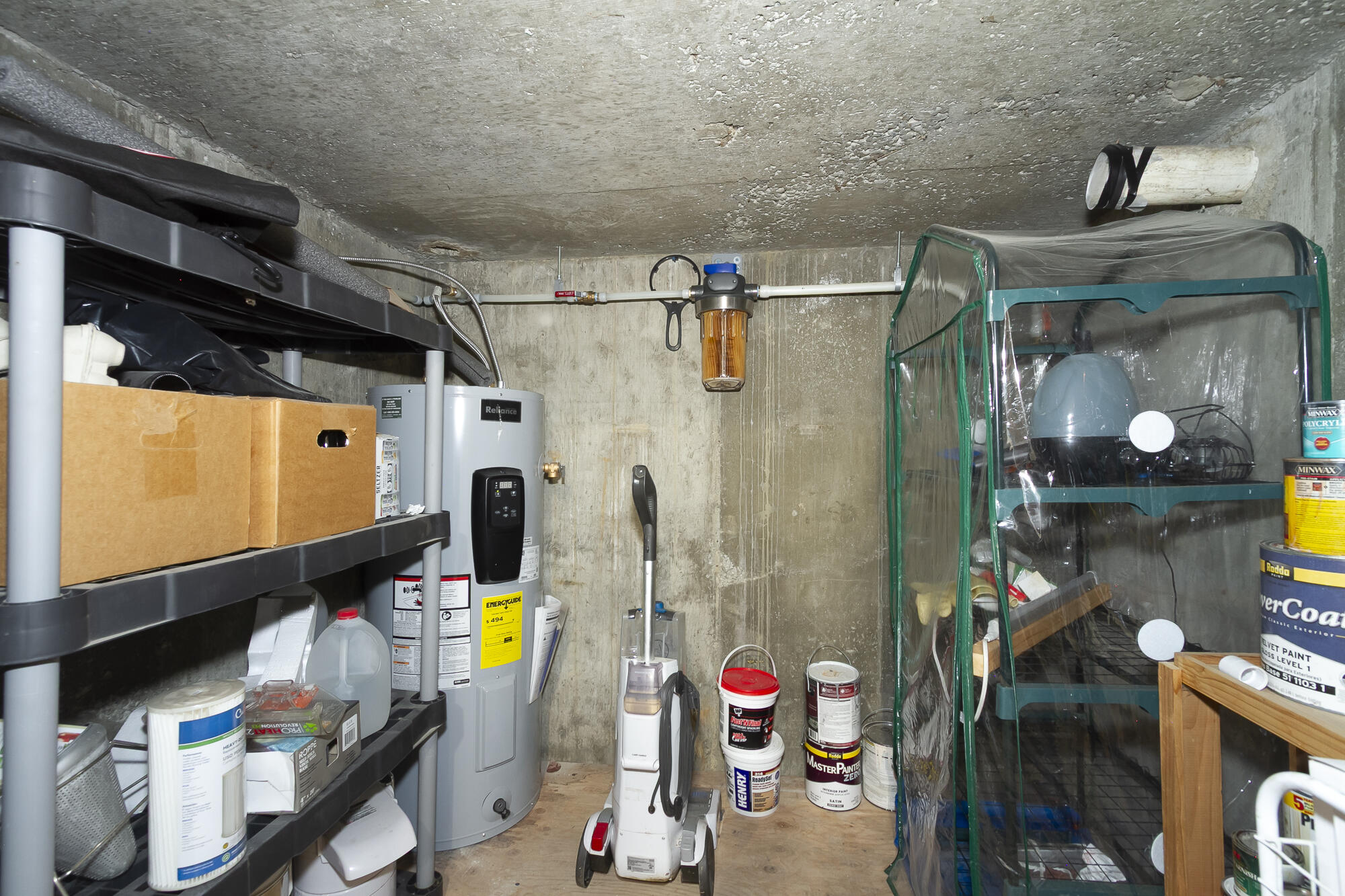 
                        Property photograph at
                        798 BARZEE RD
                      