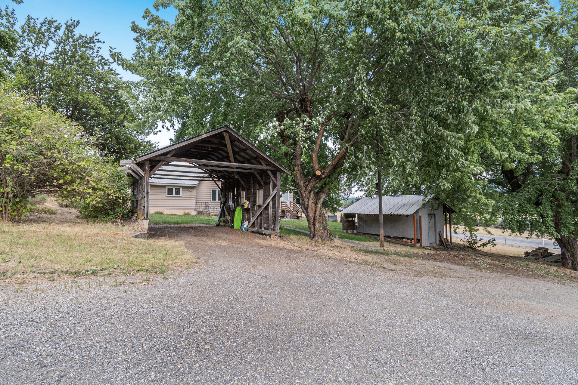 
                        Property photograph at
                        792 A HWY 395 N
                      