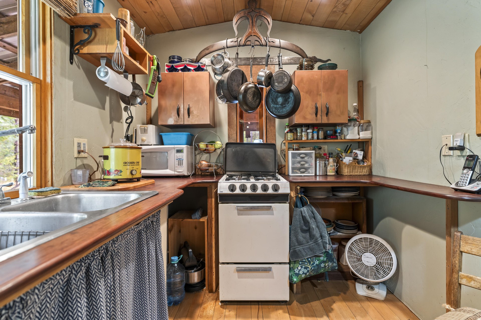 
                        Property photograph at
                        36 FIRST THOUGHT LOOP
                      