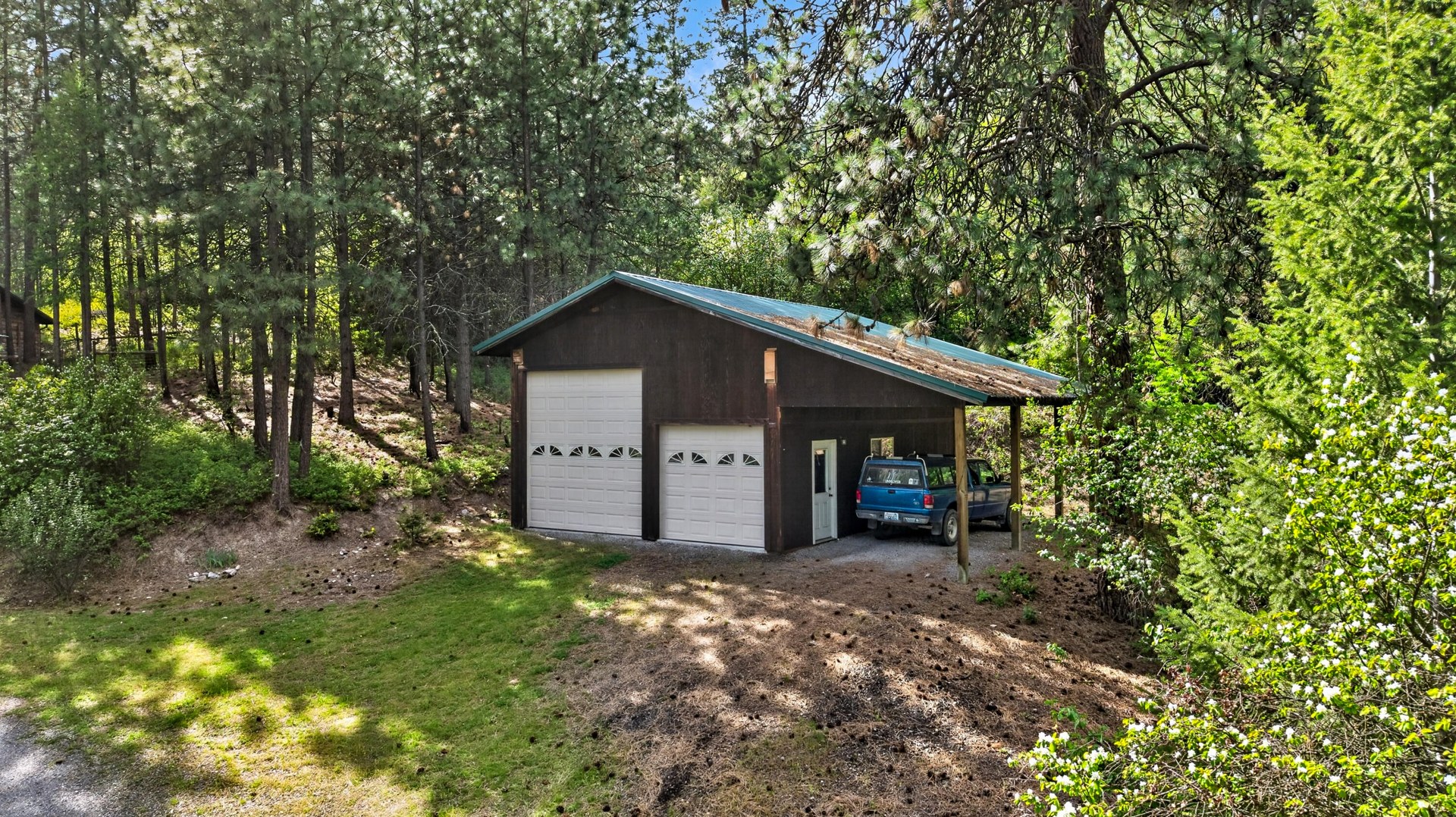 
                        Property photograph at
                        59 BISBEE CREEK LN
                      