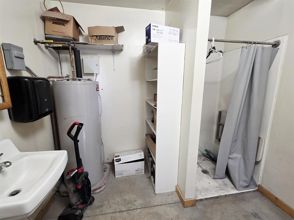 
                        Property photograph at
                        111 W 1ST ST
                      
