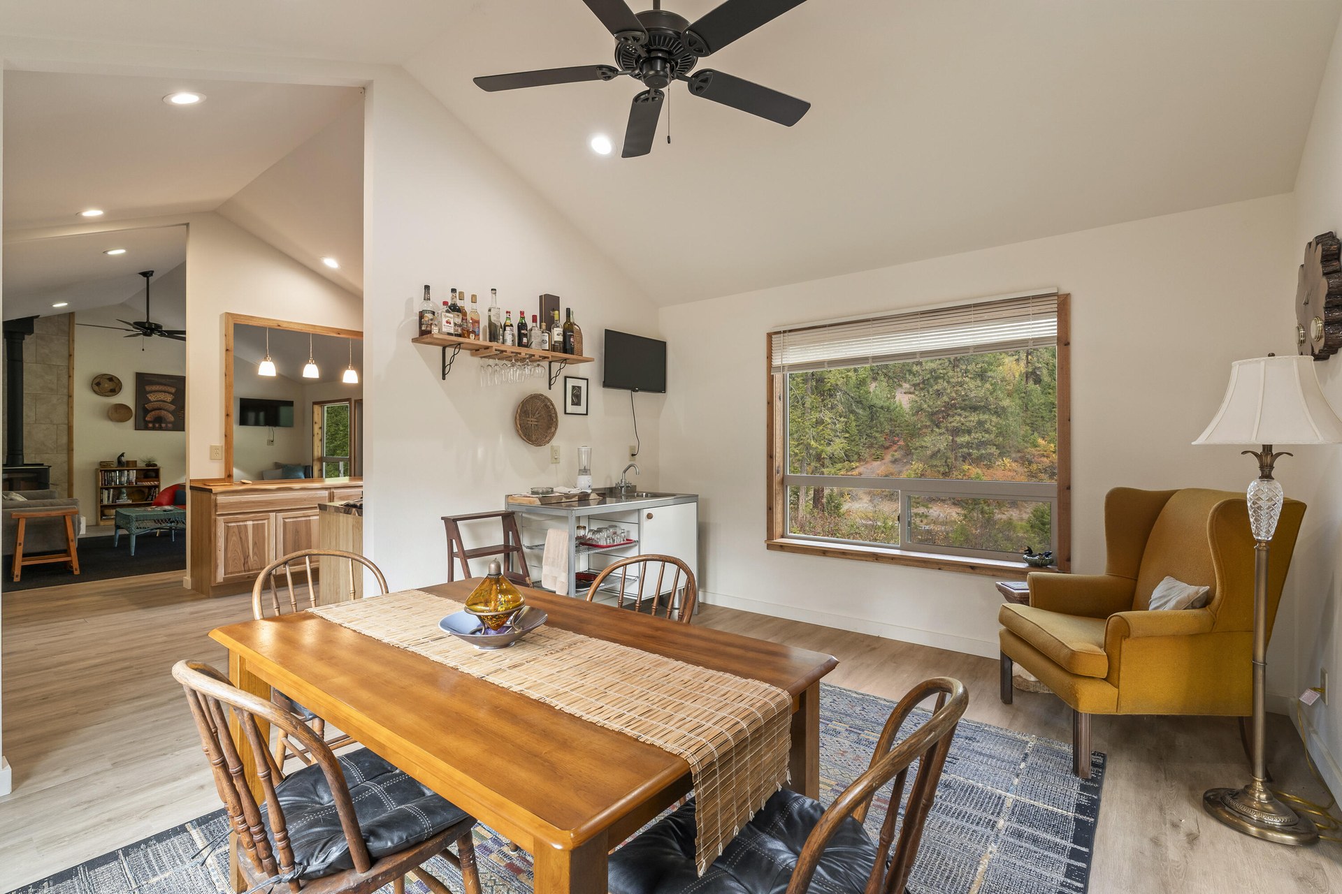 
                        Property photograph at
                        36 FIRST THOUGHT LOOP
                      