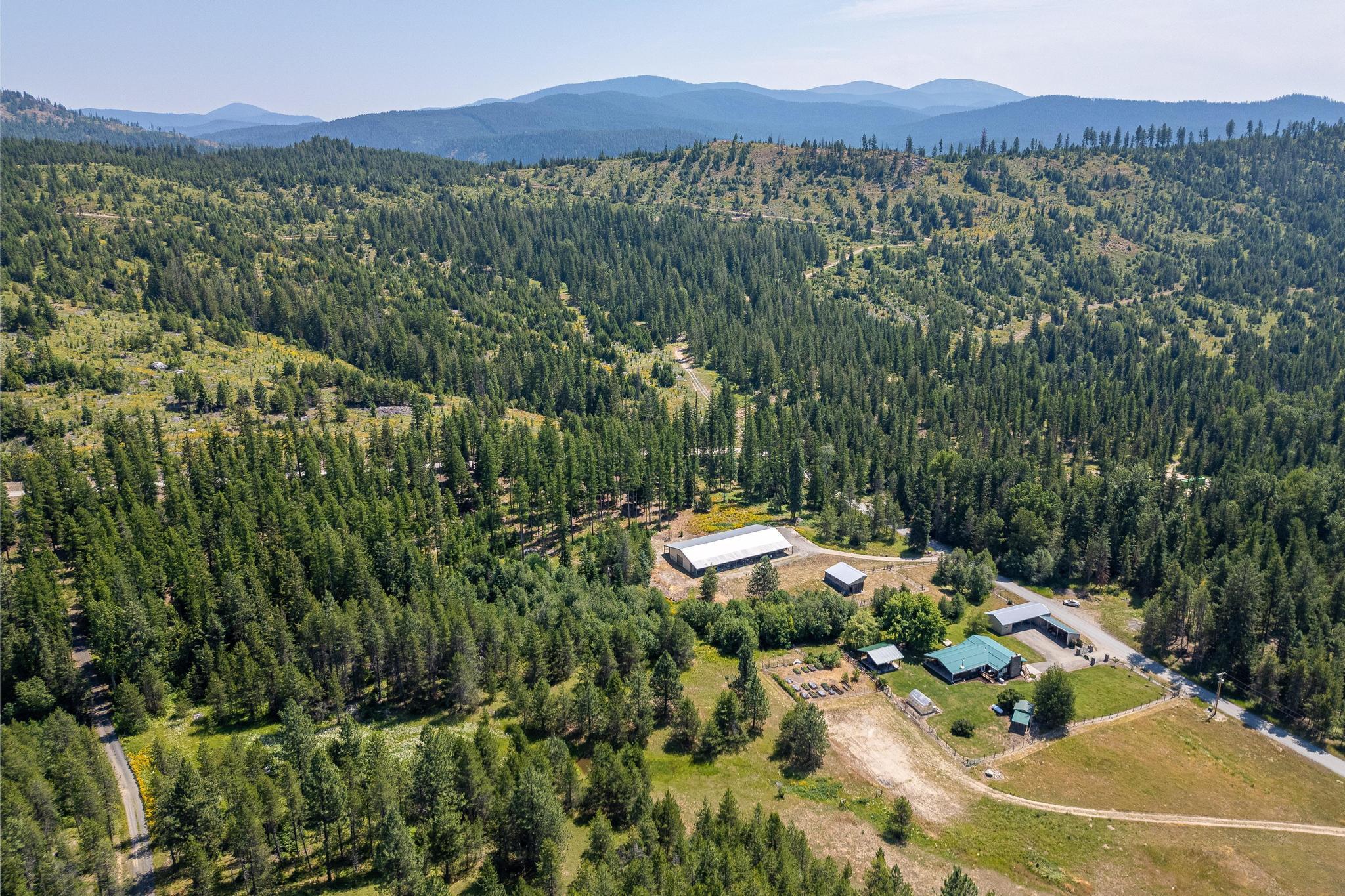 
                        Property photograph at
                        1381 LITTLE TWIN LAKES RD
                      
