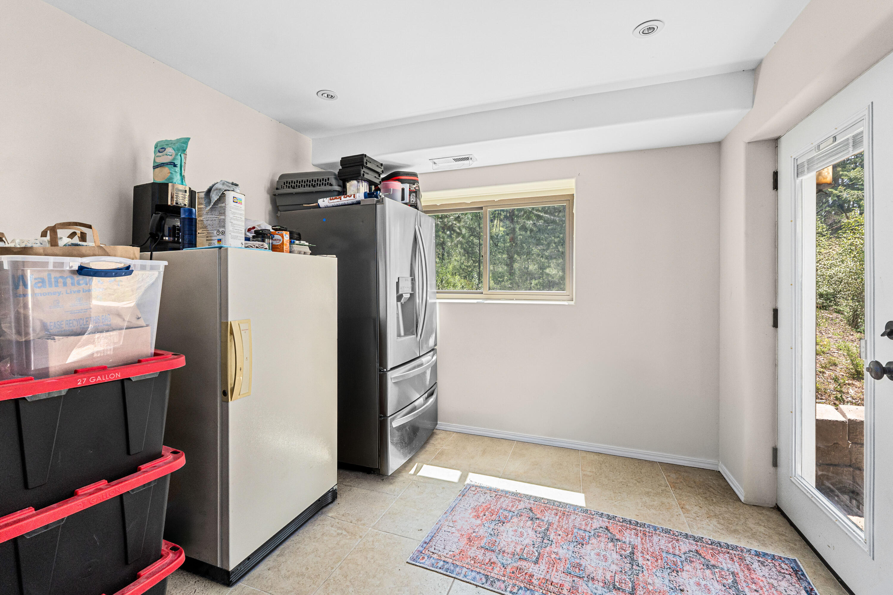 
                        Property photograph at
                        3733 V SAND CREEK RD
                      