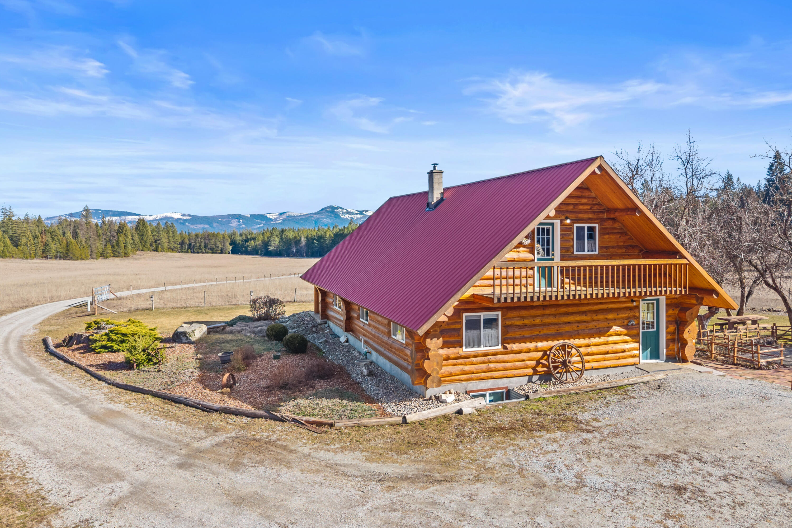 
                        Property photograph at
                        1114 N STOHR RD
                      