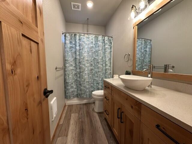 
                        Property photograph at
                        1420 SHERMAN VIEW WAY
                      