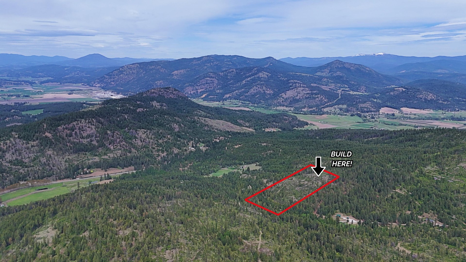 
                        Property photograph at
                        1895 TBD BLUE CREEK ROAD RD
                      