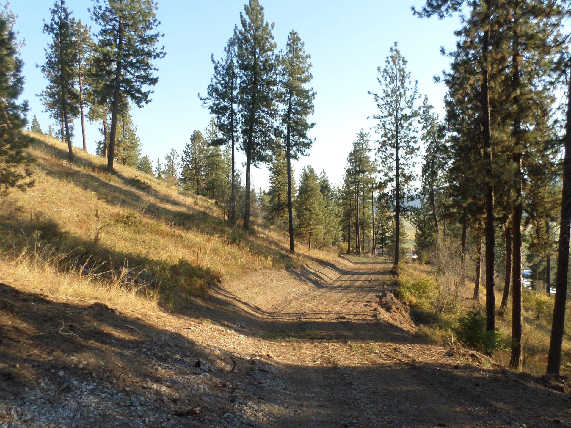 
                        Property photograph at
                        2XX HWY 395 N #A
                      