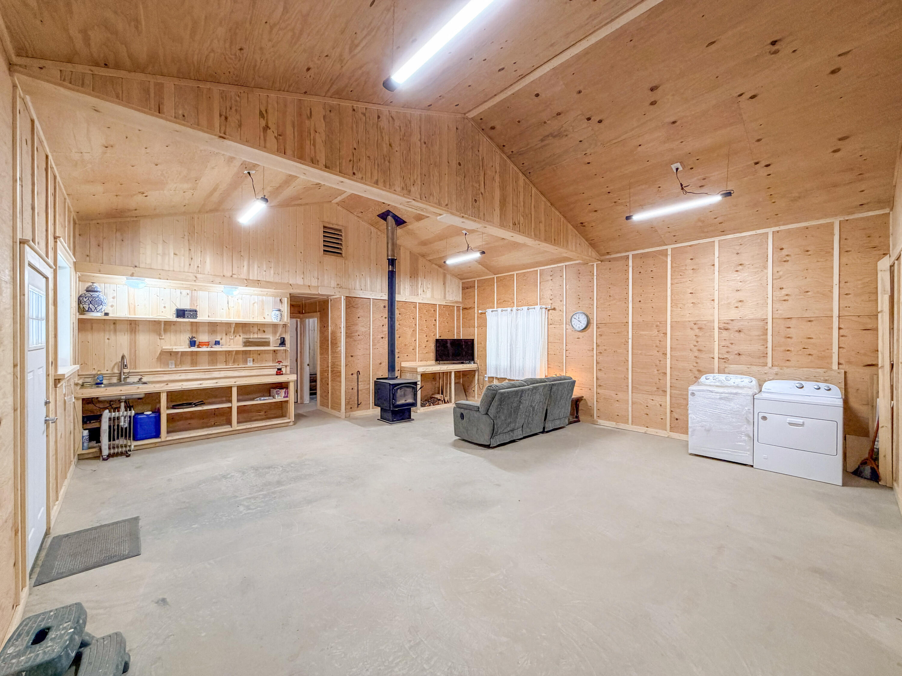 
                        Property photograph at
                        3402 LARKSPUR WAY
                      