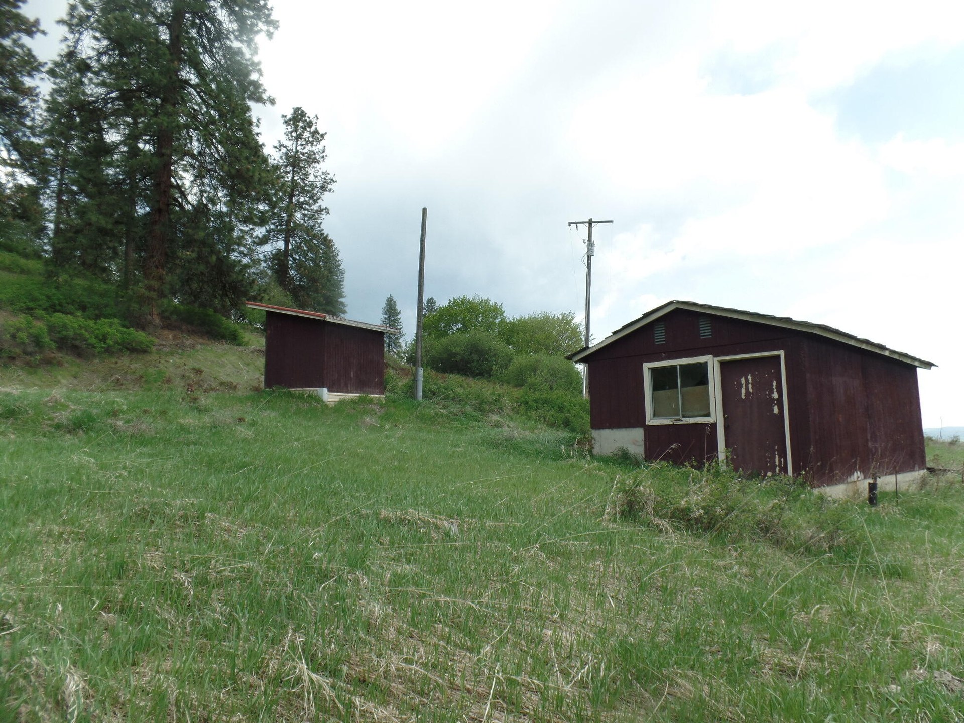 
                        Property photograph at
                        2XX HWY 395 N HWY
                      