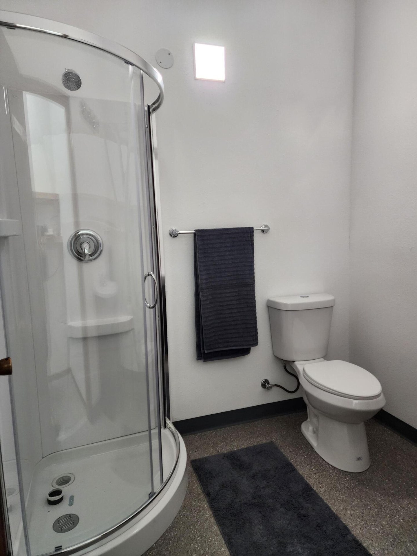 
                        Property photograph at
                        153 N WYNNE ST
                      