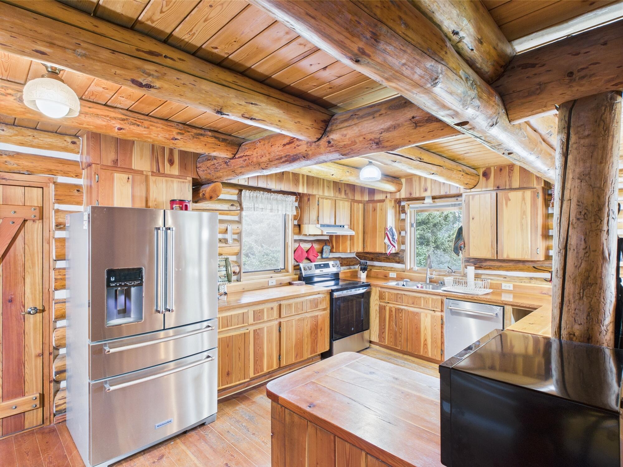 
                        Property photograph at
                        98 TALL TIMBER LN
                      