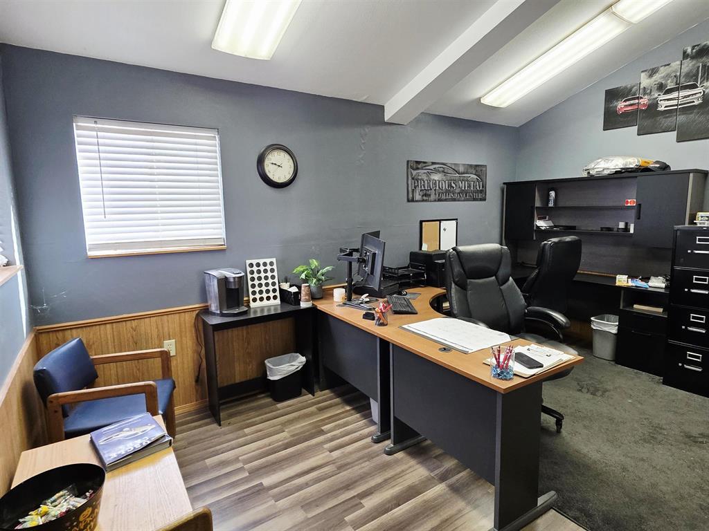 
                        Property photograph at
                        111 W 1ST ST
                      