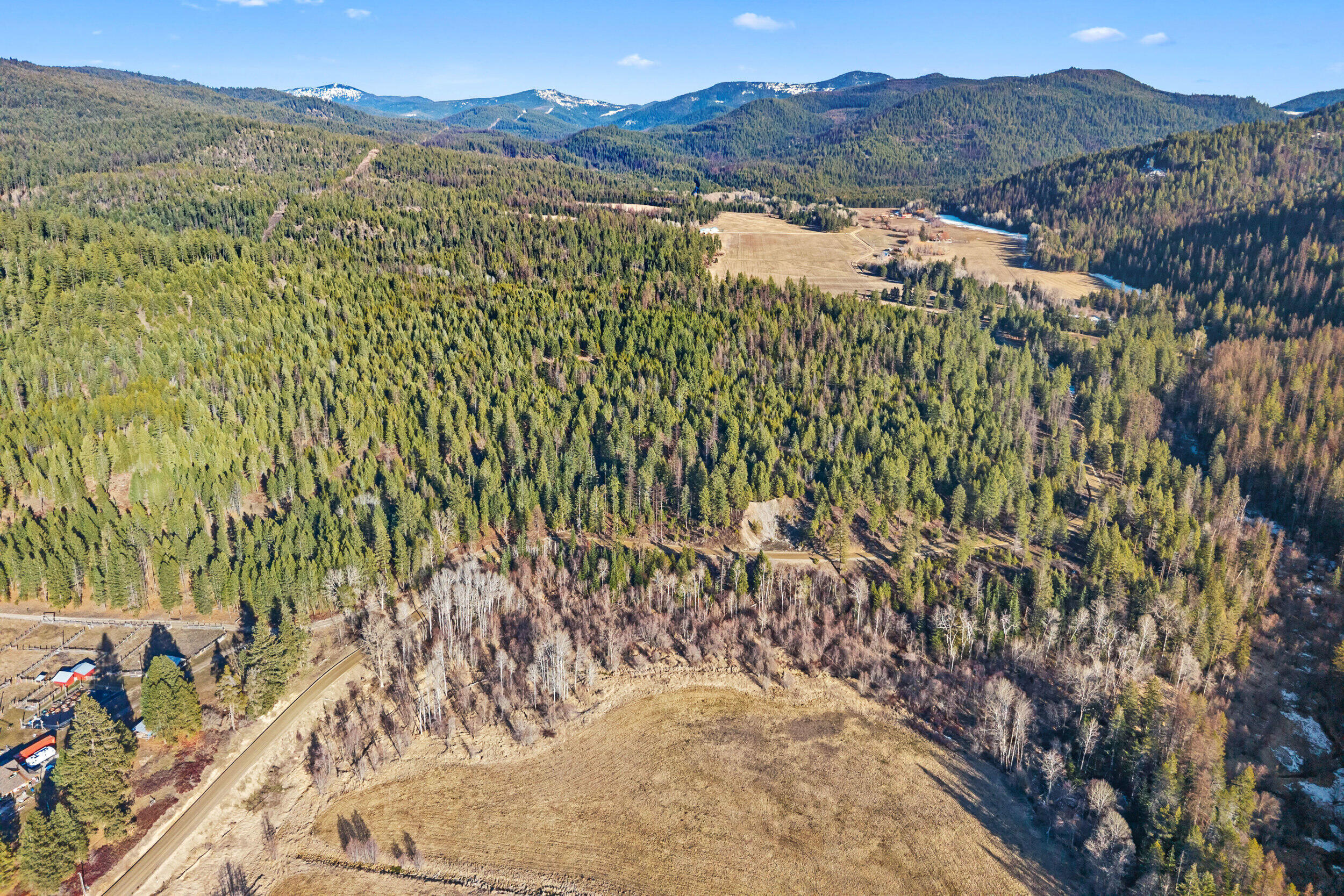 
                        Property photograph at
                        2845 BURNT VALLEY (18.5AC) RD
                      
