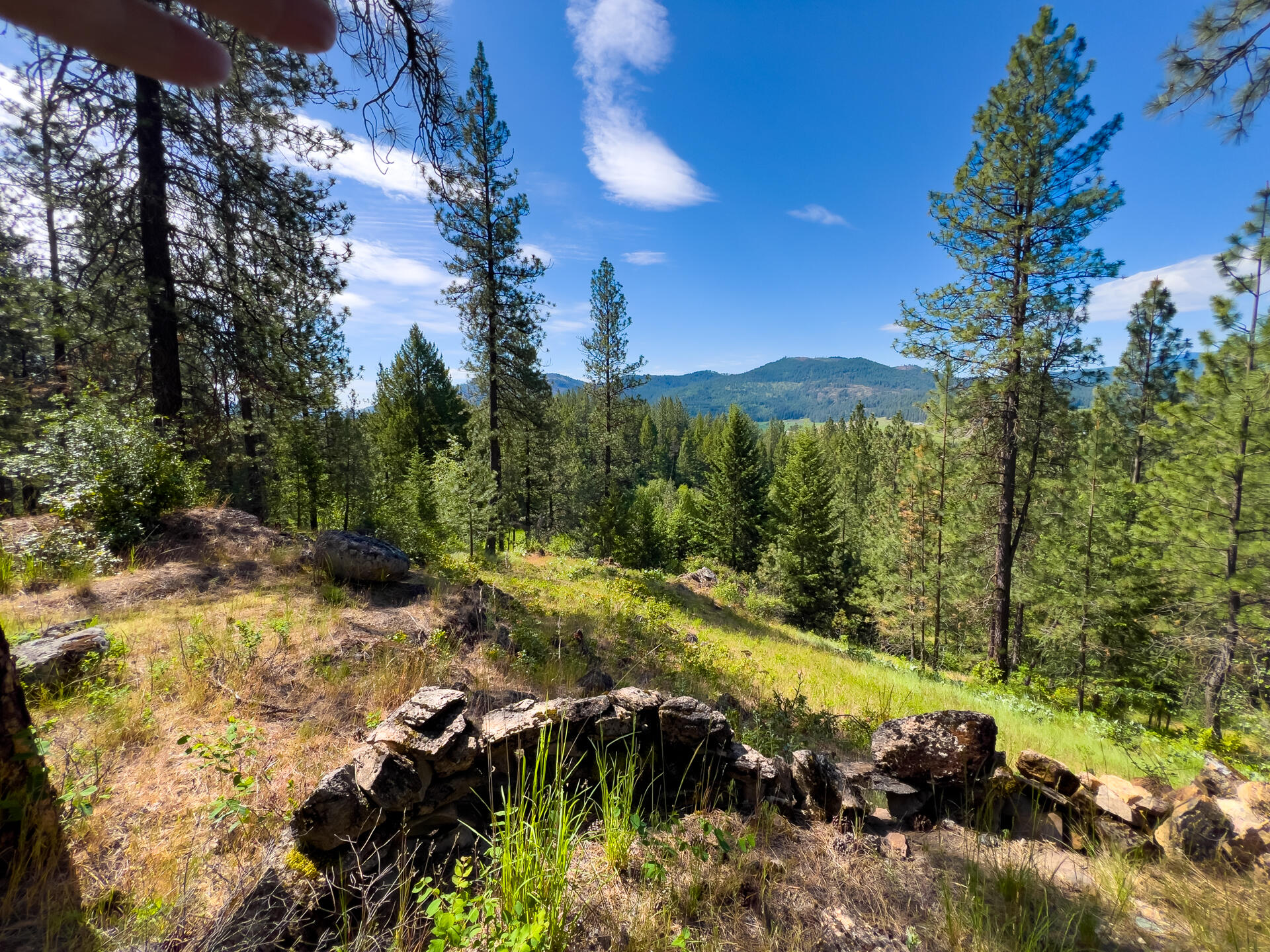 
                        Property photograph at
                        1763-I U.S. 395
                      
