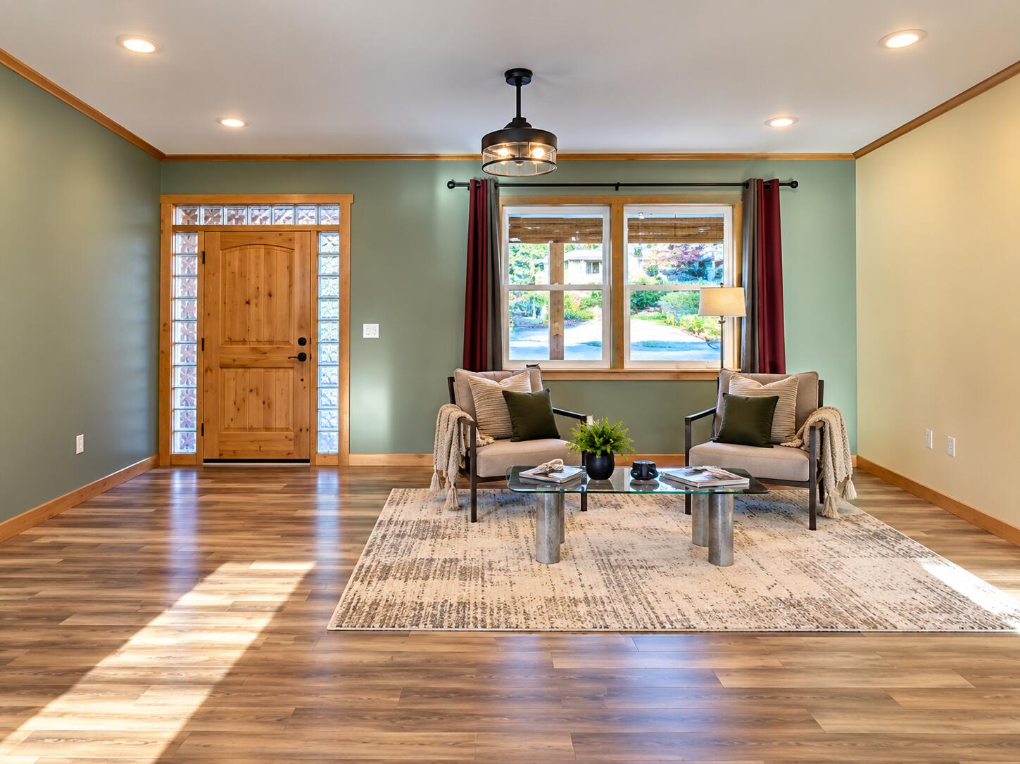 
                        Property photograph at
                        1420 SHERMAN VIEW WAY
                      