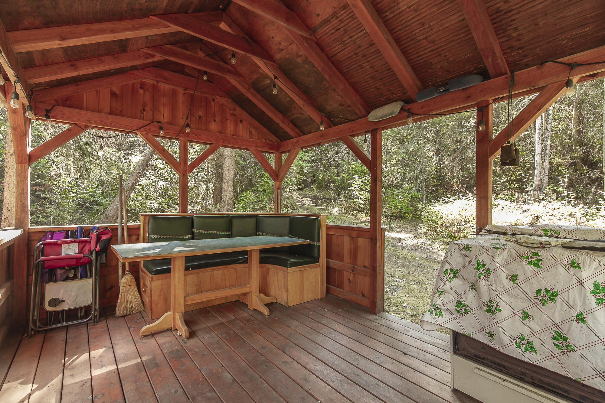 
                        Property photograph at
                        3829 DEEP LAKE BOUNDARY RD
                      