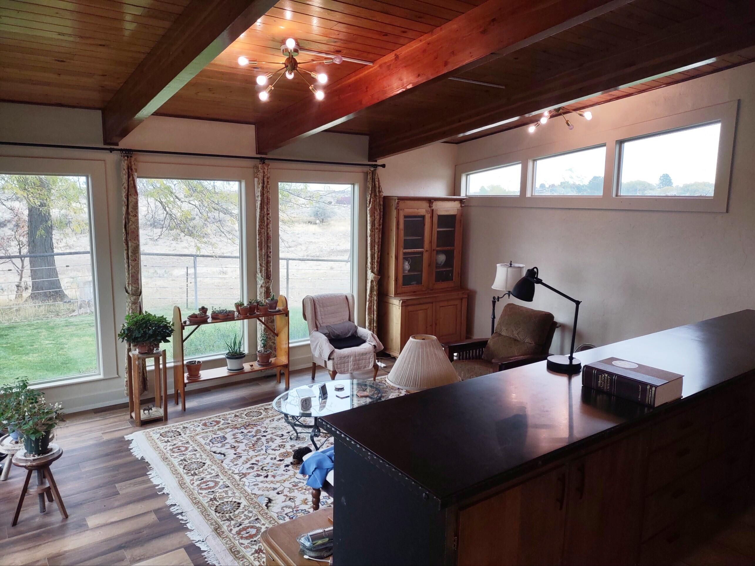 
                        Property photograph at
                        2175 W MCMANAMON RD
                      