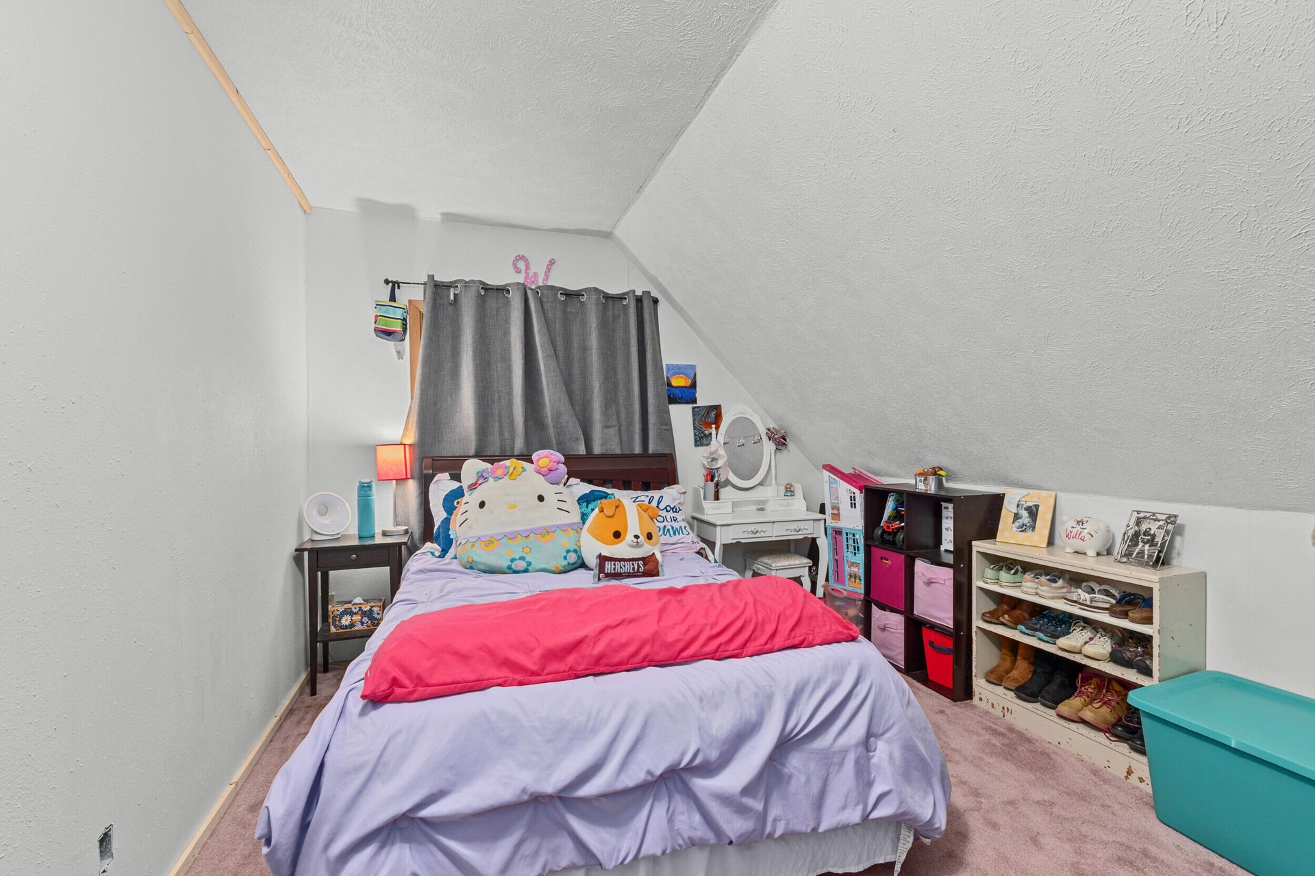
                        Property photograph at
                        2594 TAMARACK DR
                      