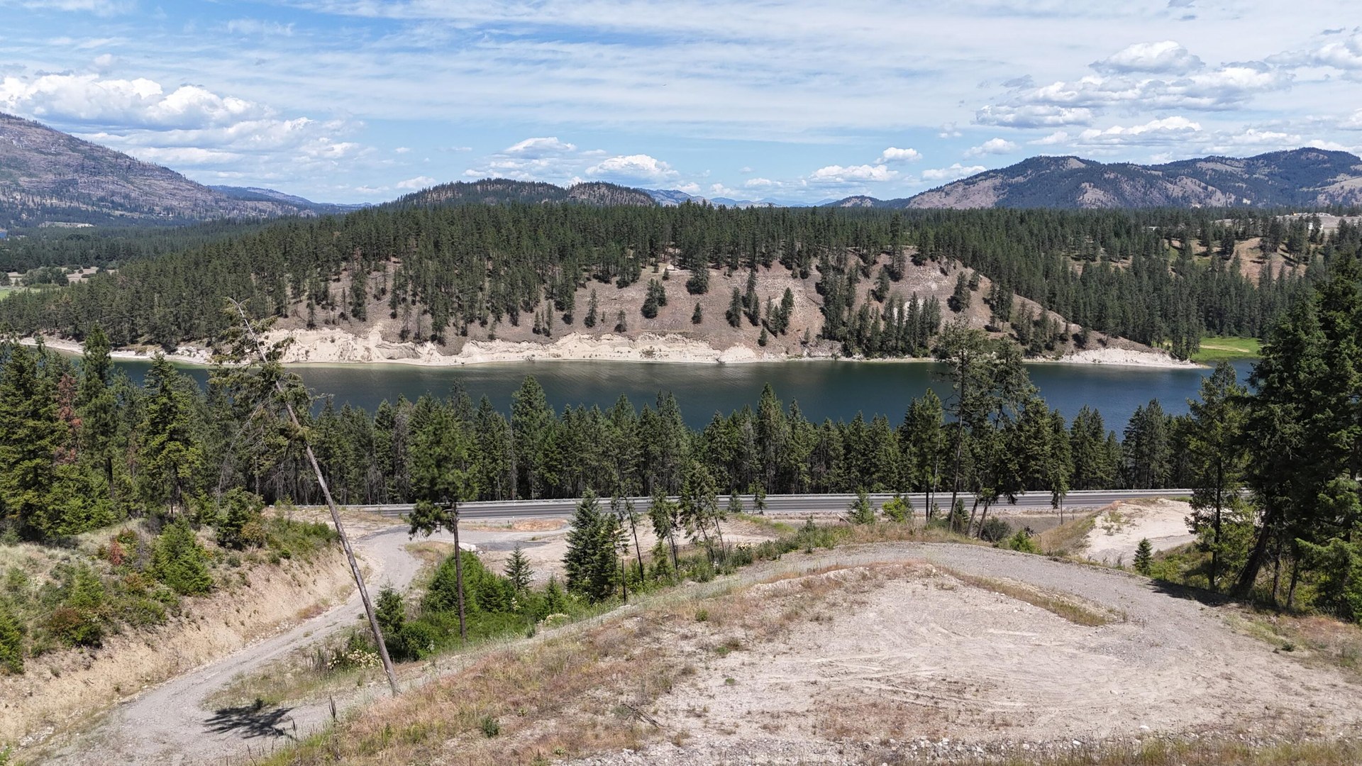 
                        Property photograph at
                        1381 #B HWY 25 S
                      