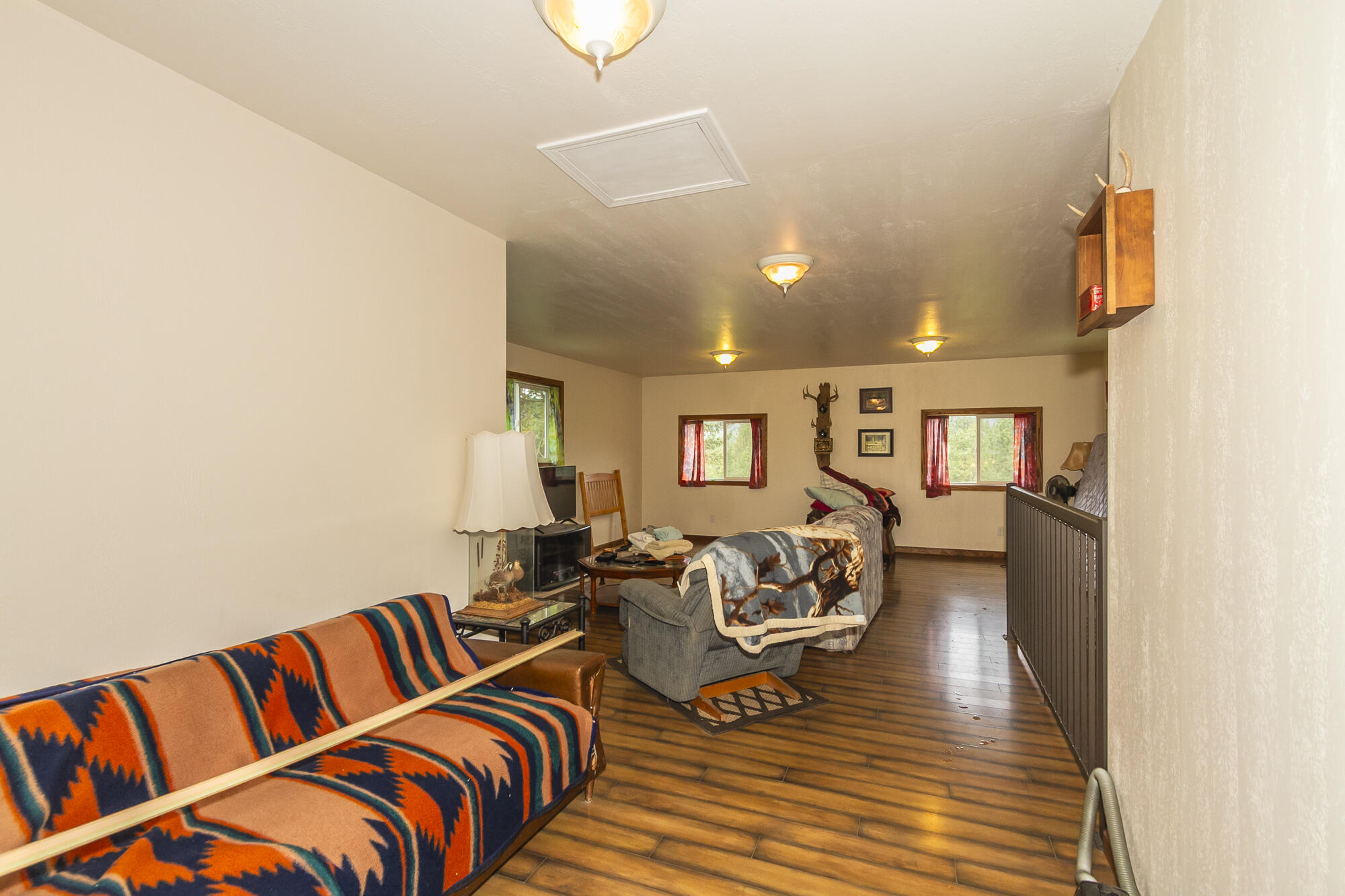 
                        Property photograph at
                        6731 RIVER WAY
                      