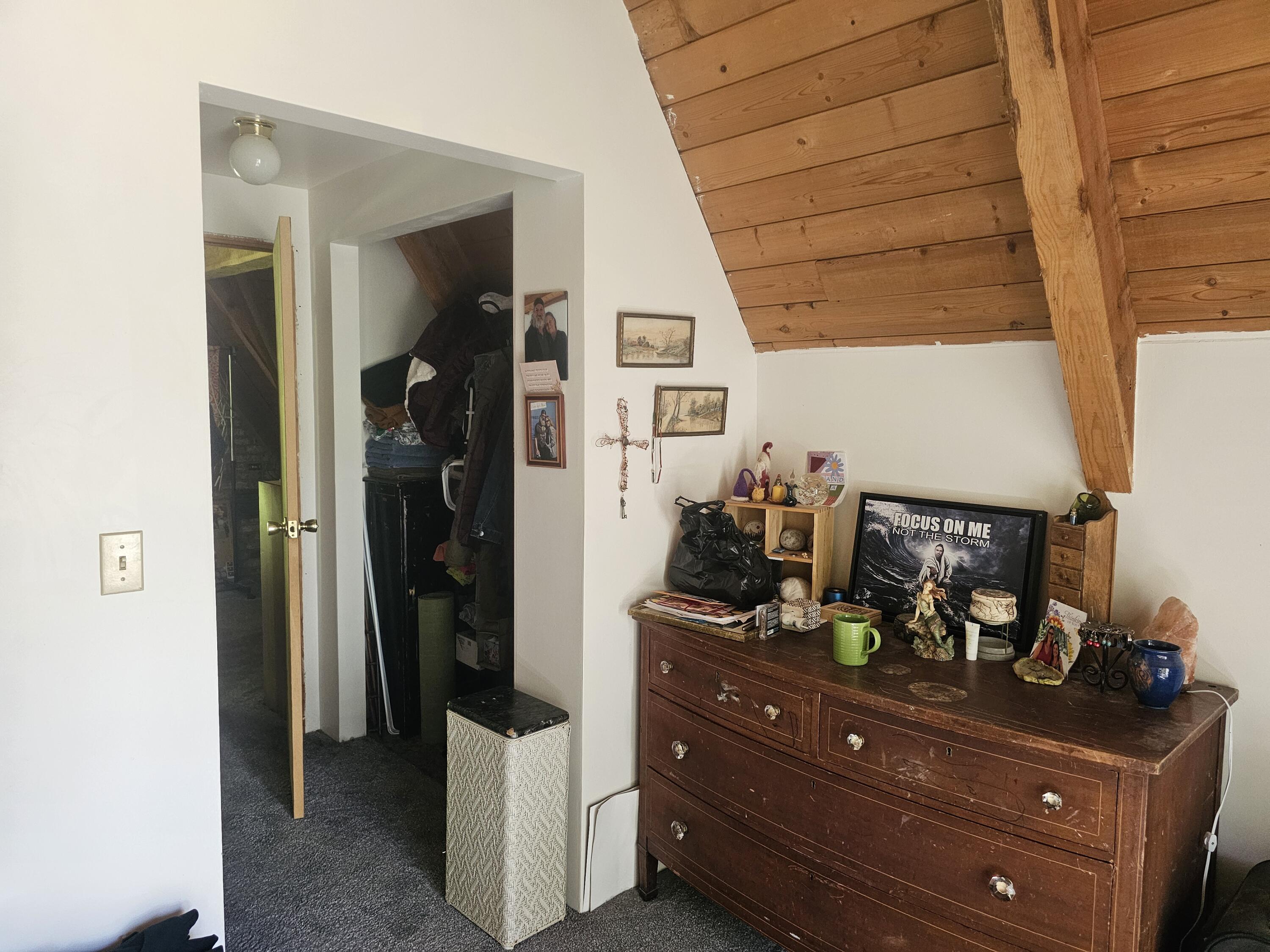 
                        Property photograph at
                        398462 HIGHWAY 20
                      