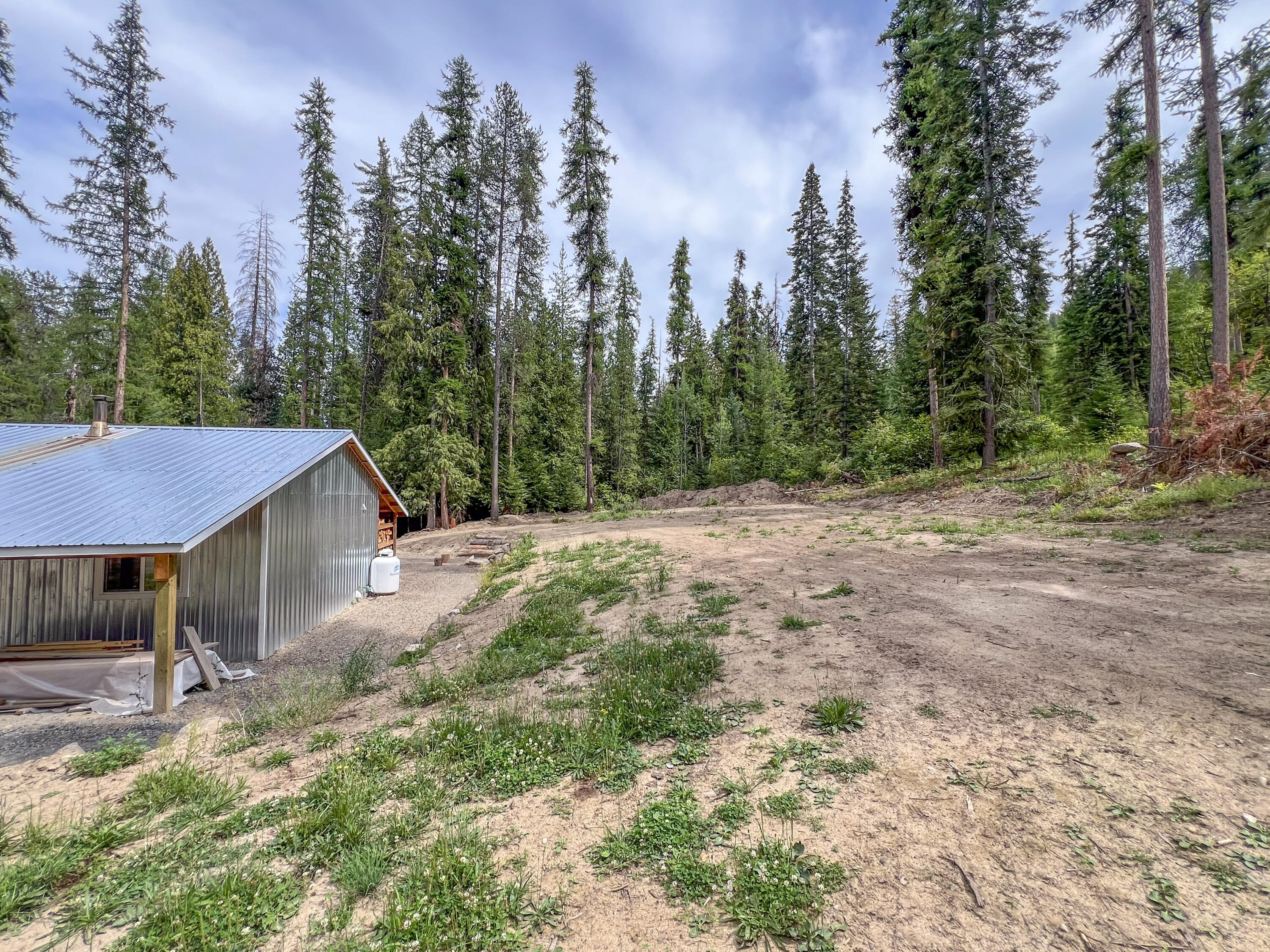 
                        Property photograph at
                        3402 LARKSPUR WAY
                      