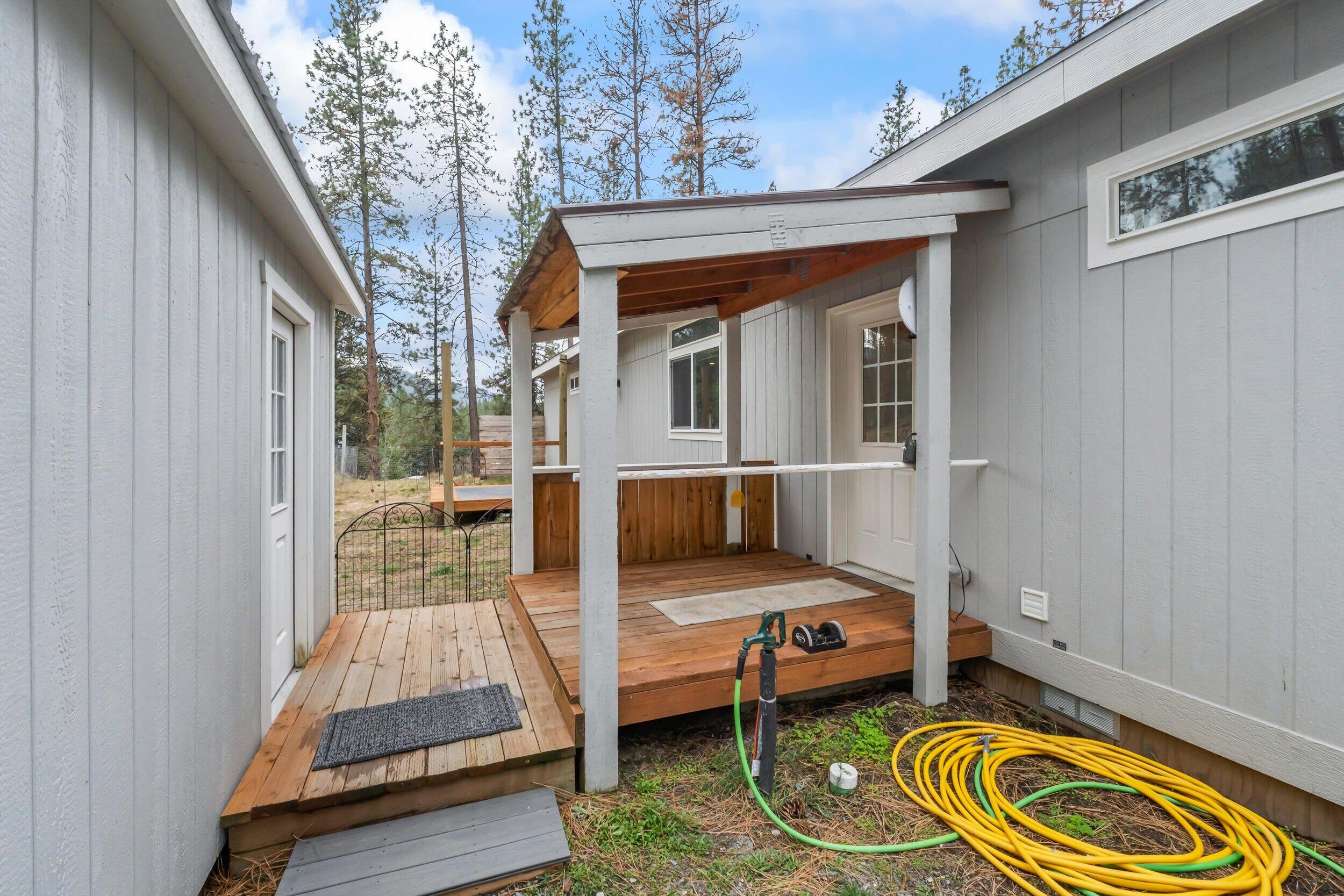 
                        Property photograph at
                        1477 COLLEGE LN
                      