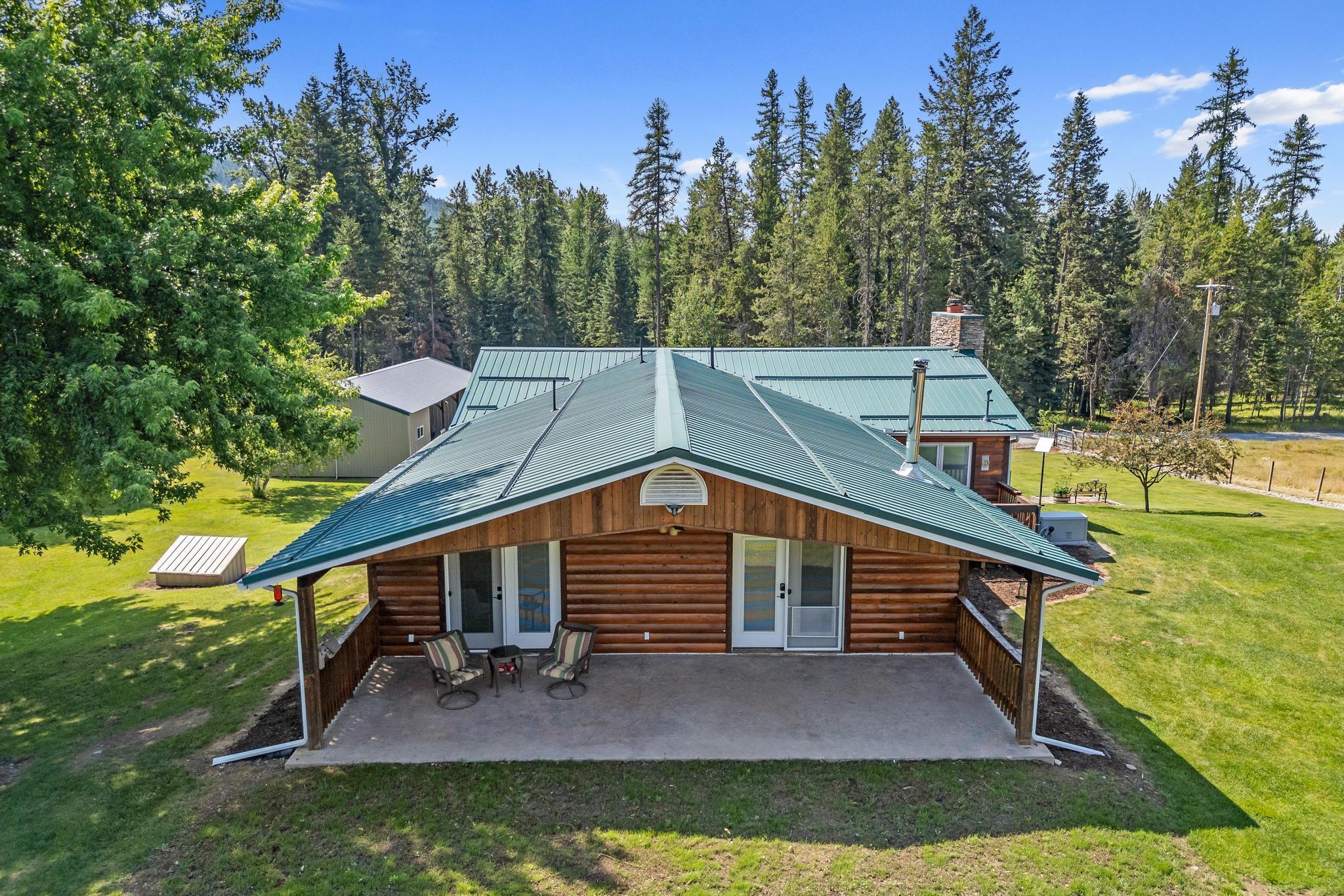 
                        Property photograph at
                        1381 LITTLE TWIN LAKES RD
                      