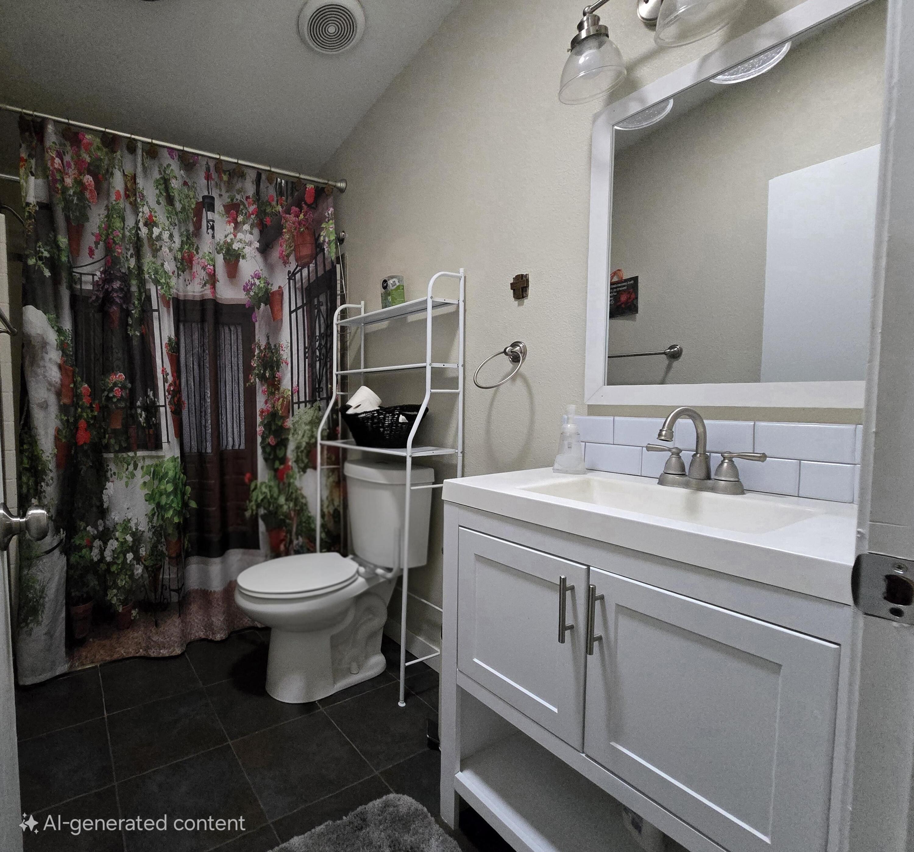
                        Property photograph at
                        604 N WEST ST
                      