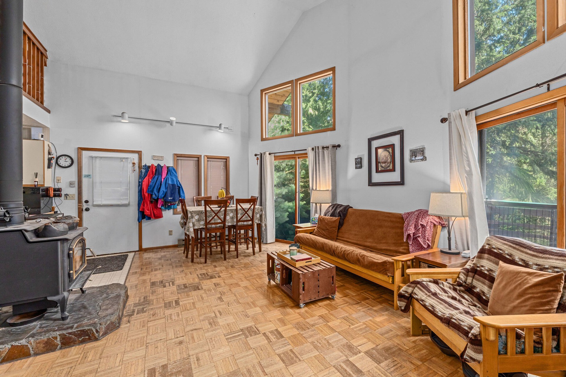 
                        Property photograph at
                        2594 TAMARACK DR
                      