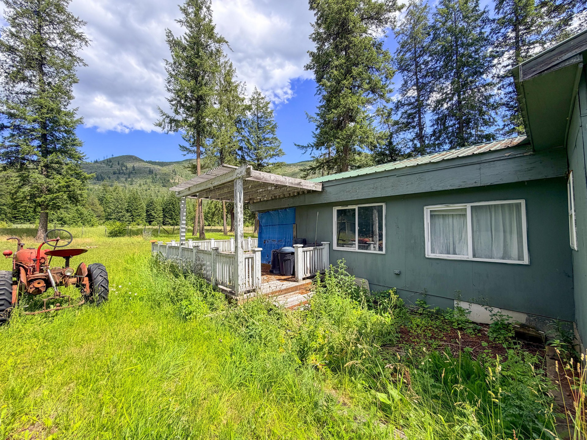 
                        Property photograph at
                        3154 HEATHER LANE
                      