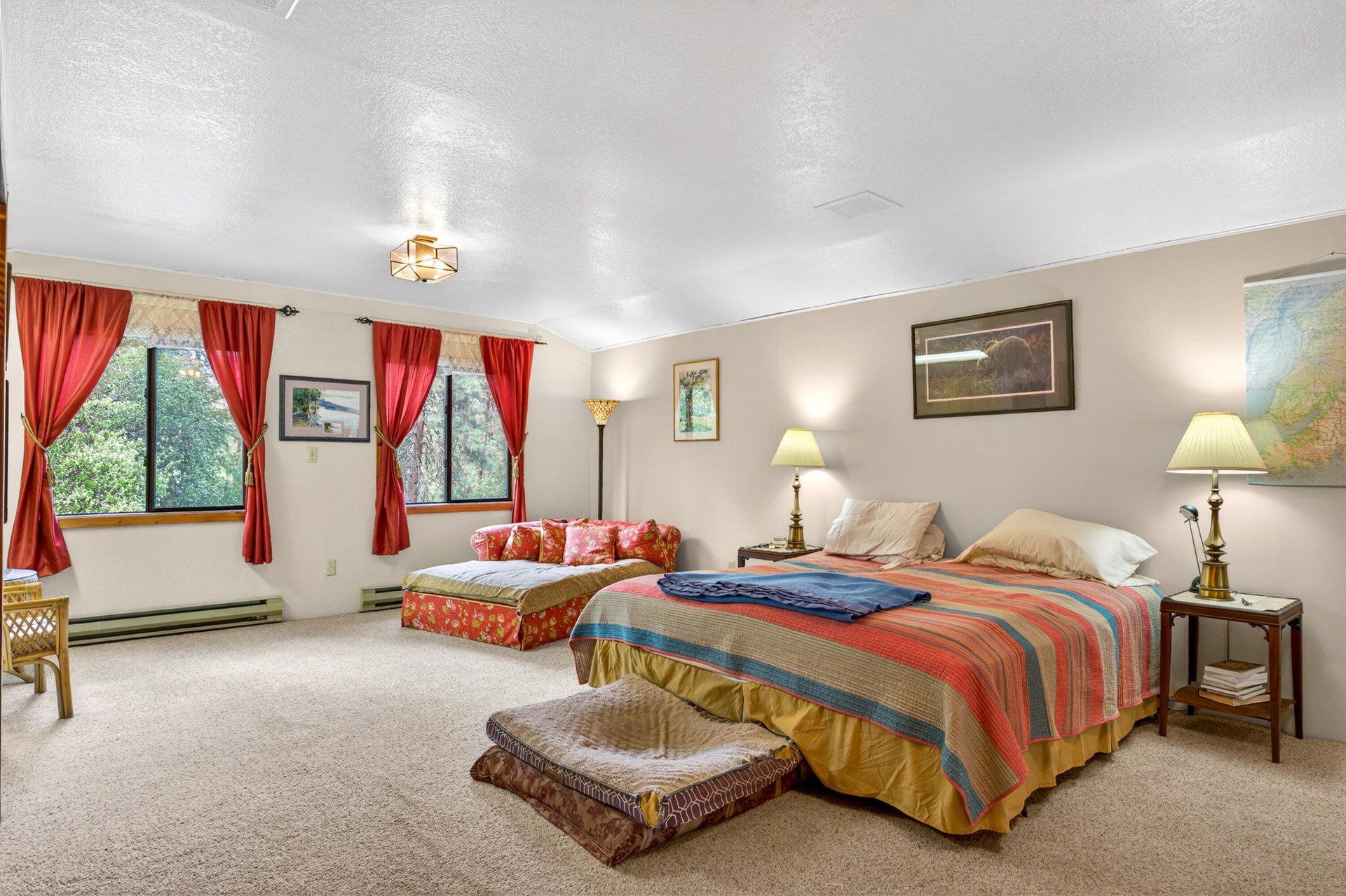 
                        Property photograph at
                        59 BISBEE CREEK LN
                      