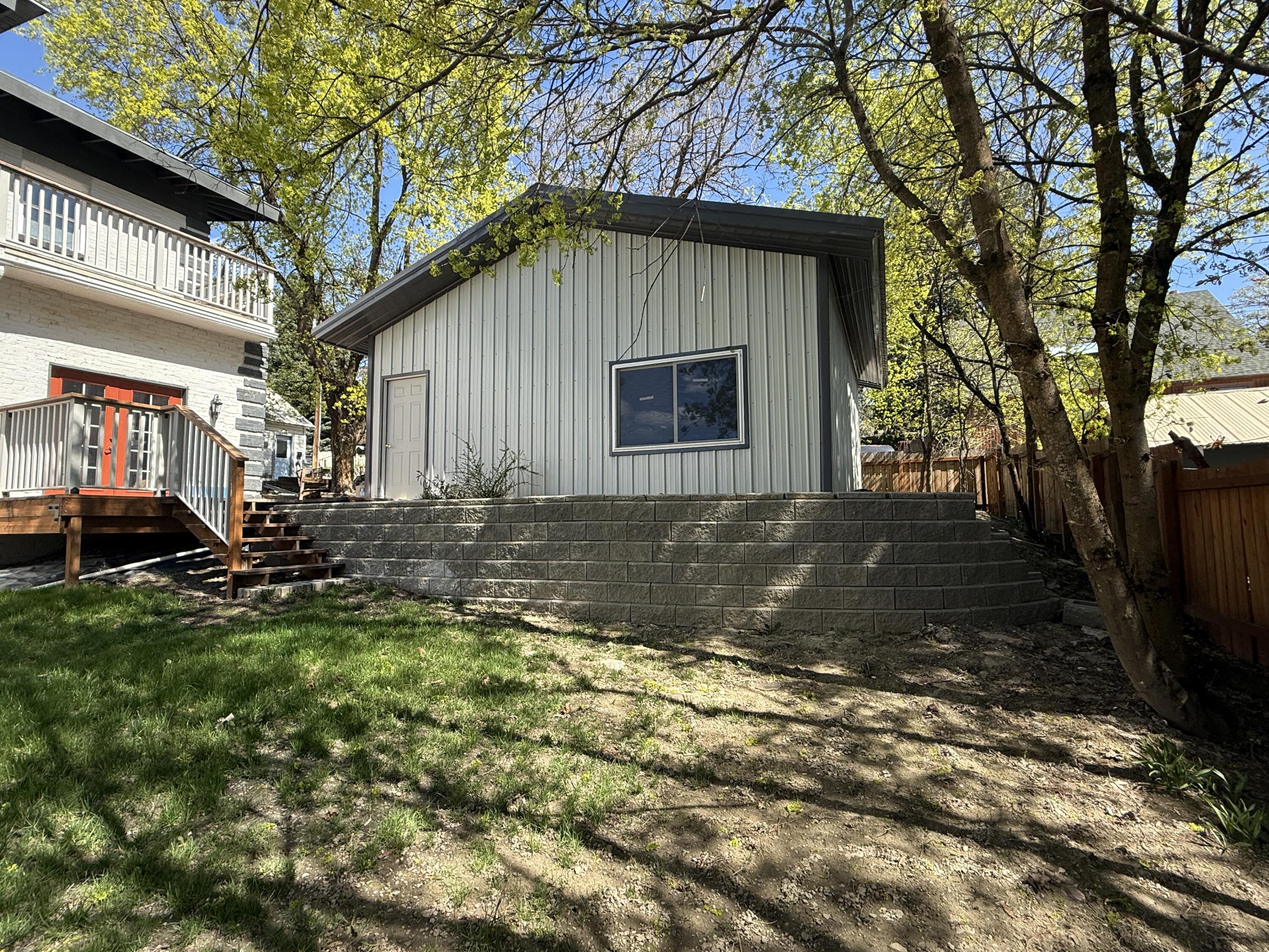 
                        Property photograph at
                        640 N ELM ST
                      