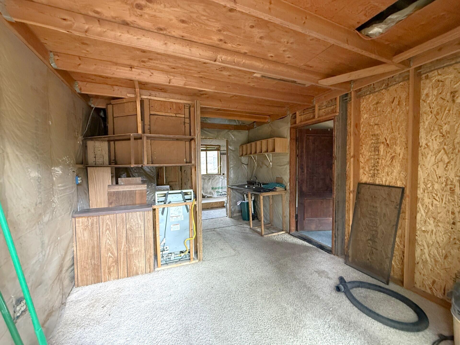 
                        Property photograph at
                        TBD COTTONWOOD CREEK RD
                      
