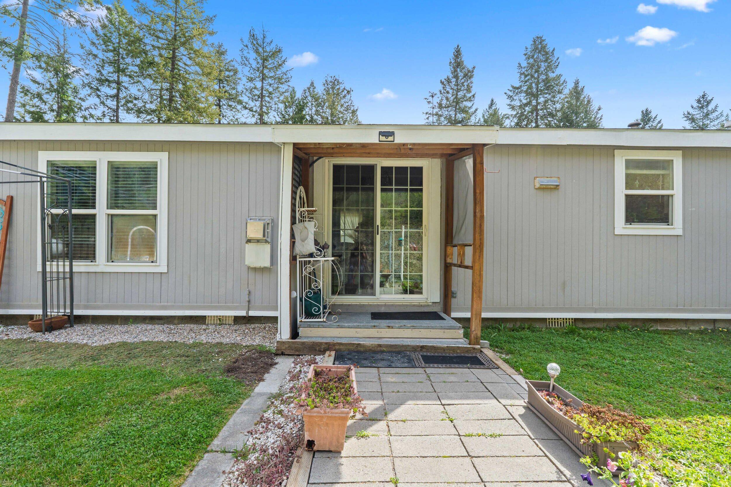 
                        Property photograph at
                        3259 SMOLA RD
                      