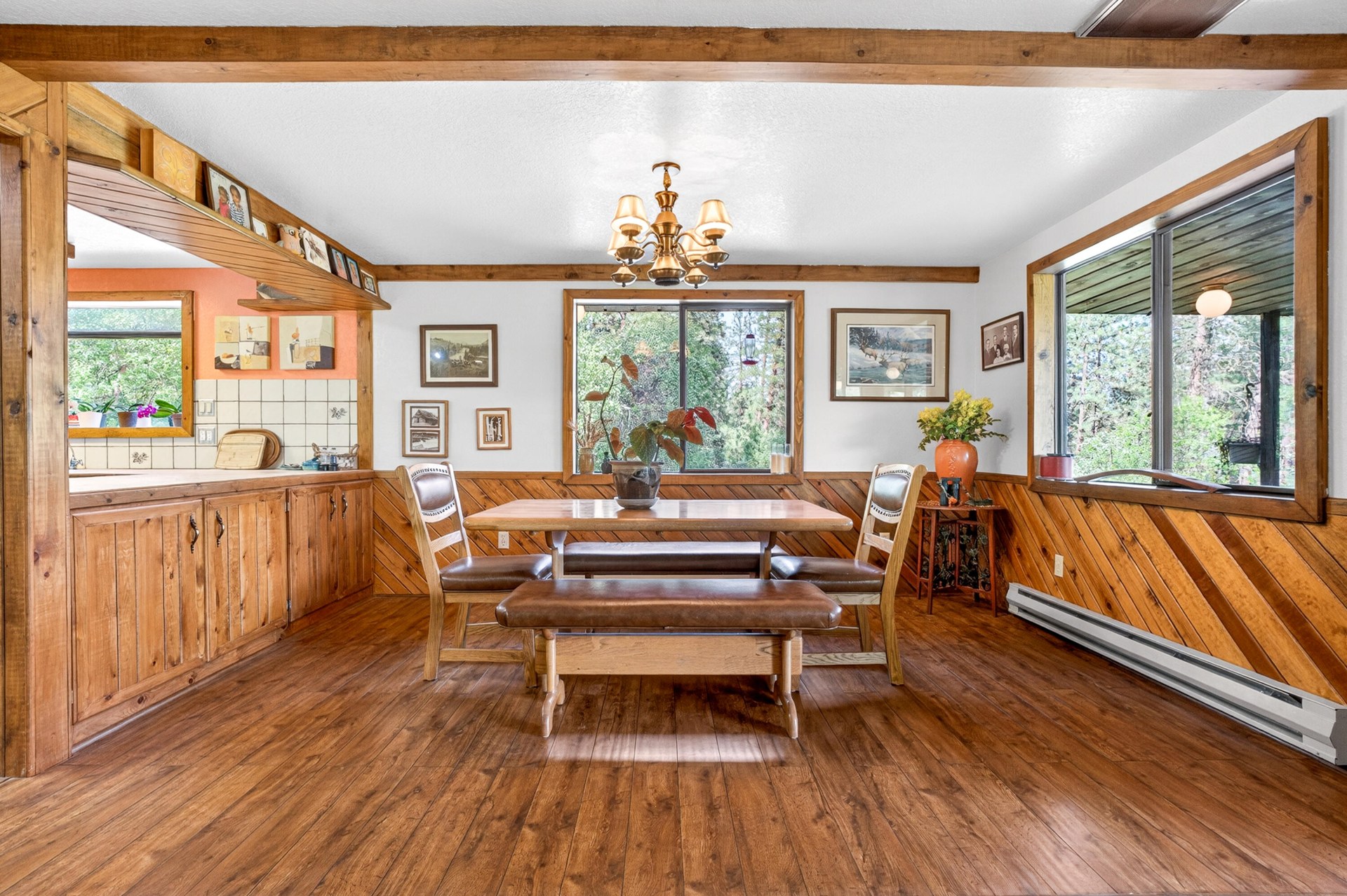
                        Property photograph at
                        59 BISBEE CREEK LN
                      