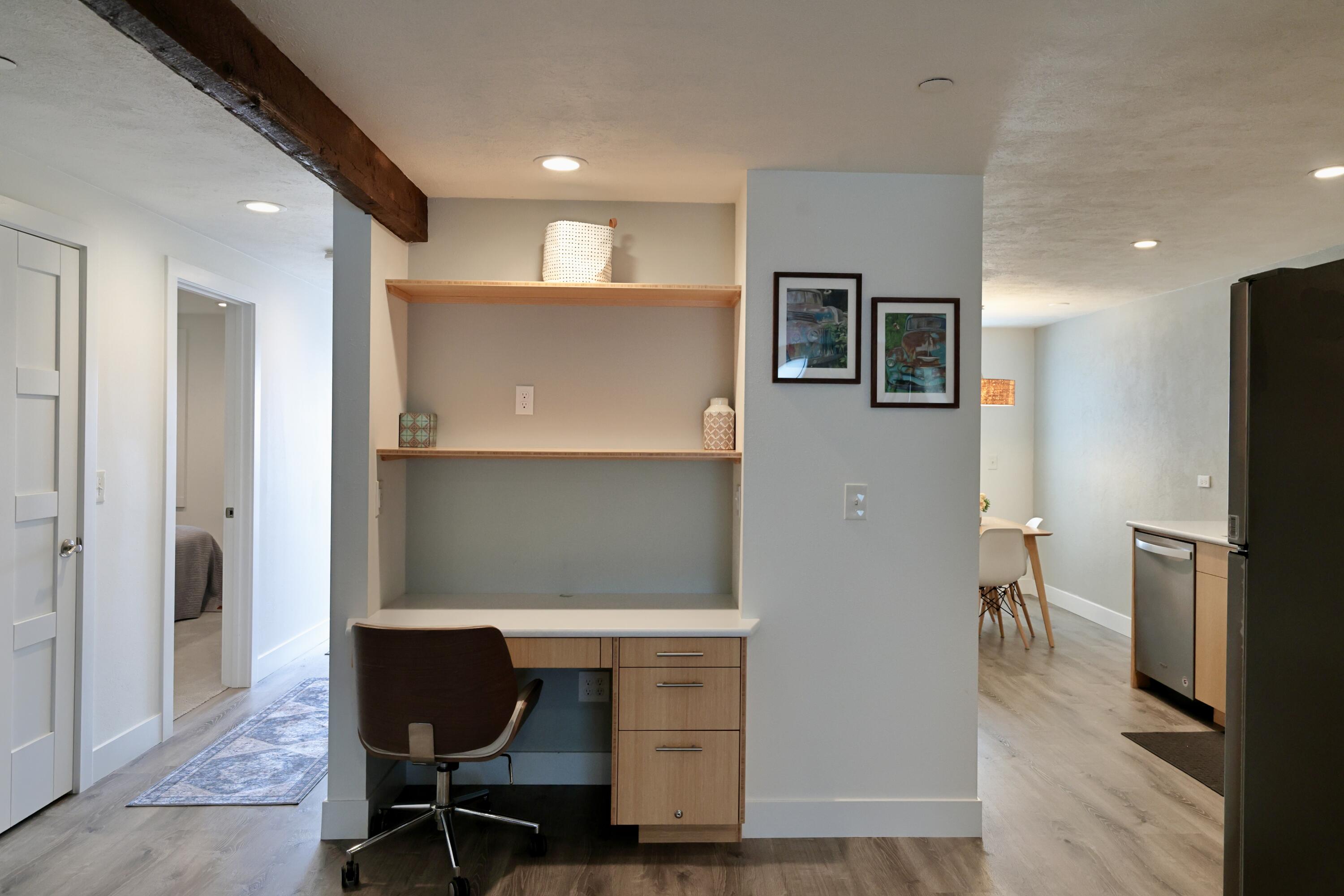 
                        Property photograph at
                        108 E MAIN AVE
                      